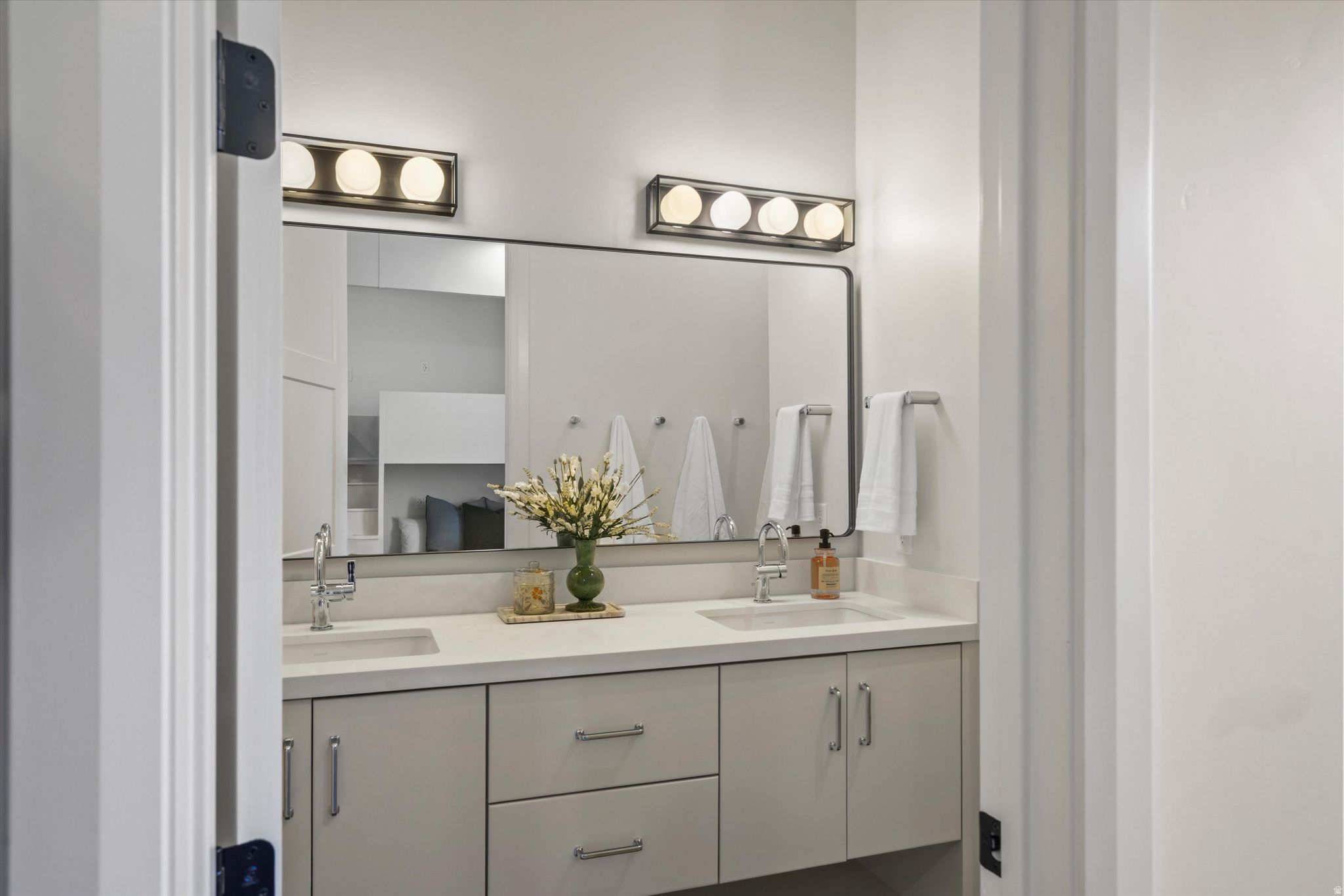 main property photo 59