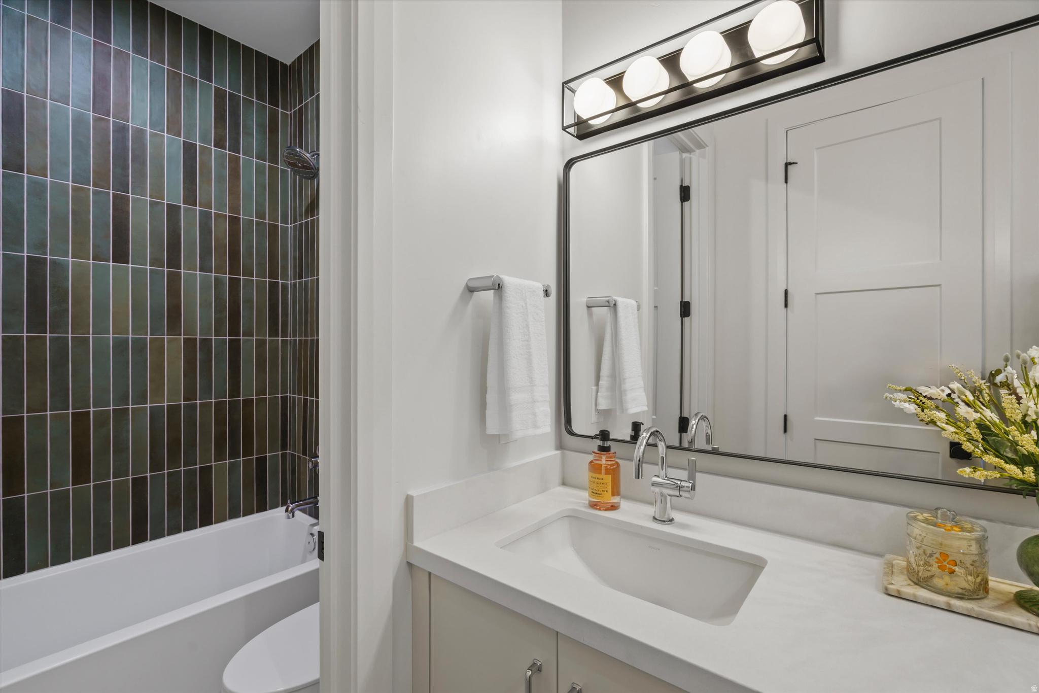 main property photo 60