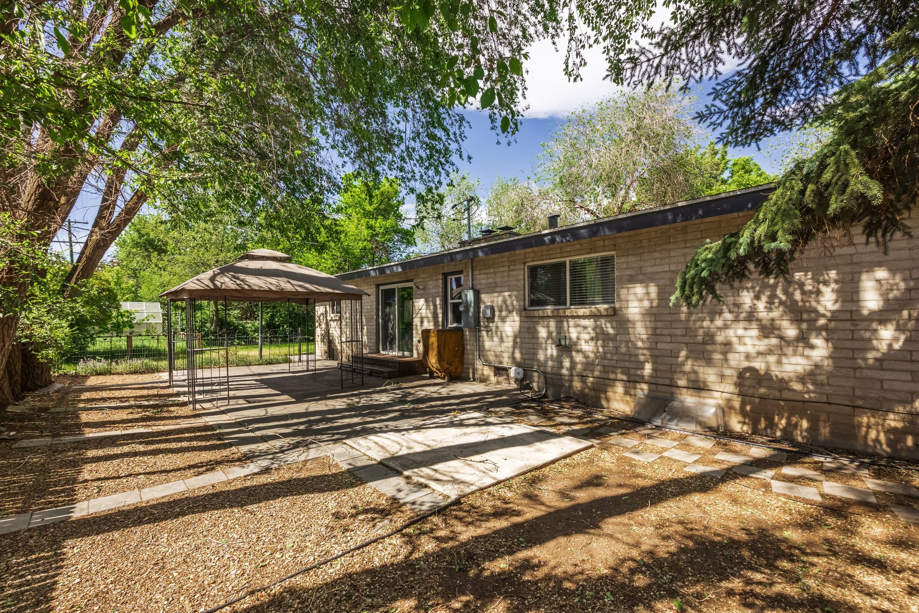 main property photo 54
