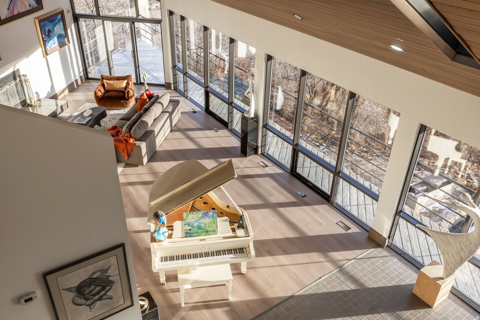 main property photo 44