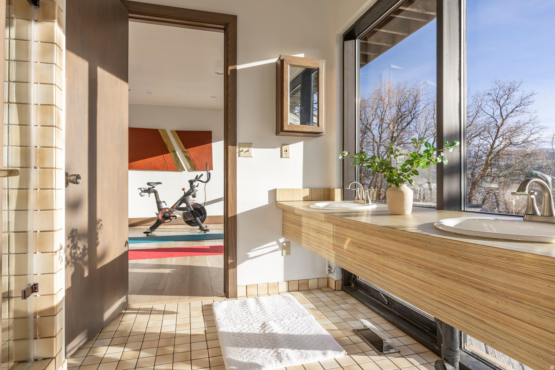 main property photo 70
