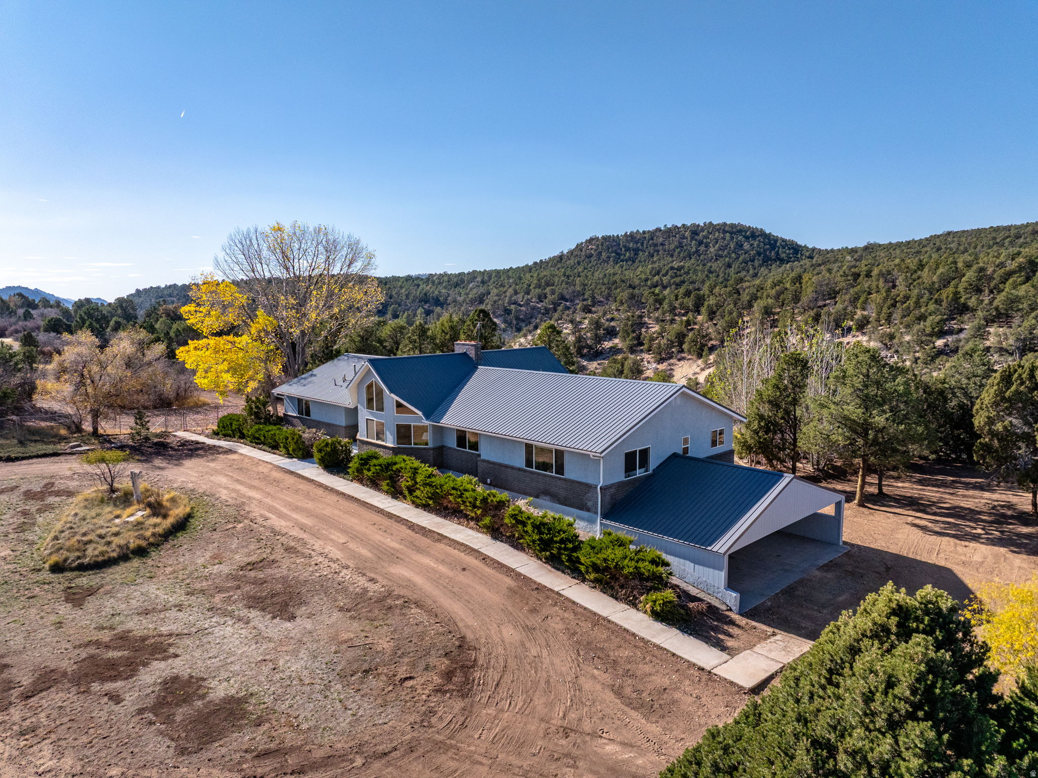 main property photo 34