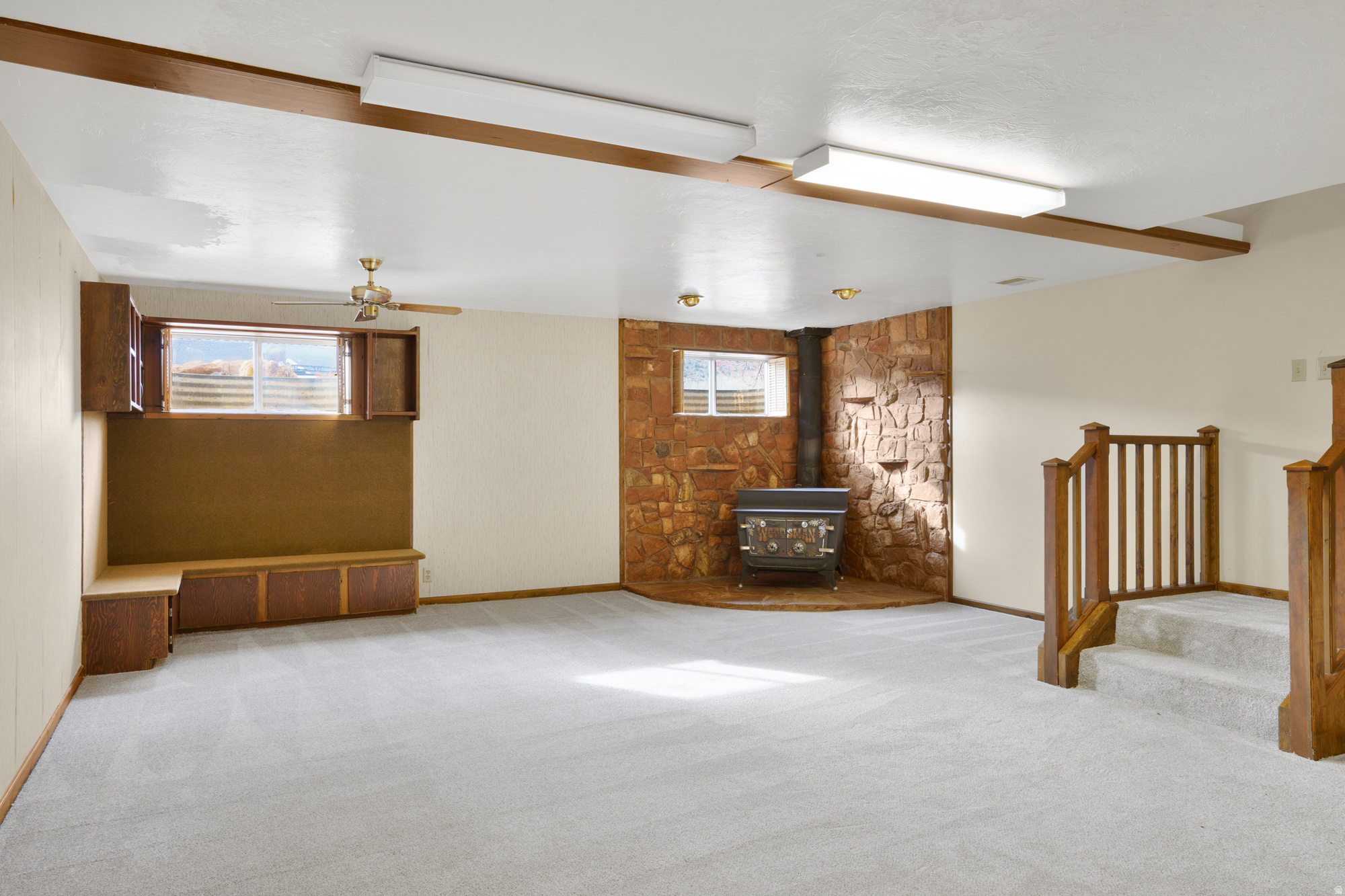 main property photo 59