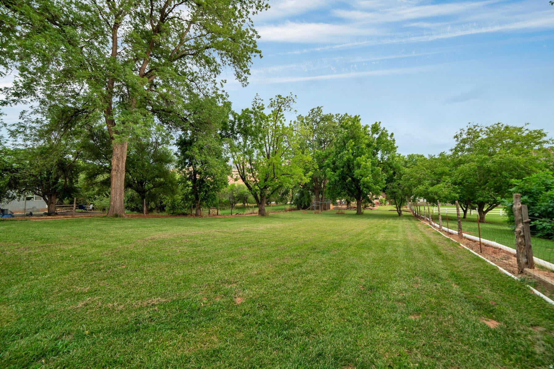 main property photo 83