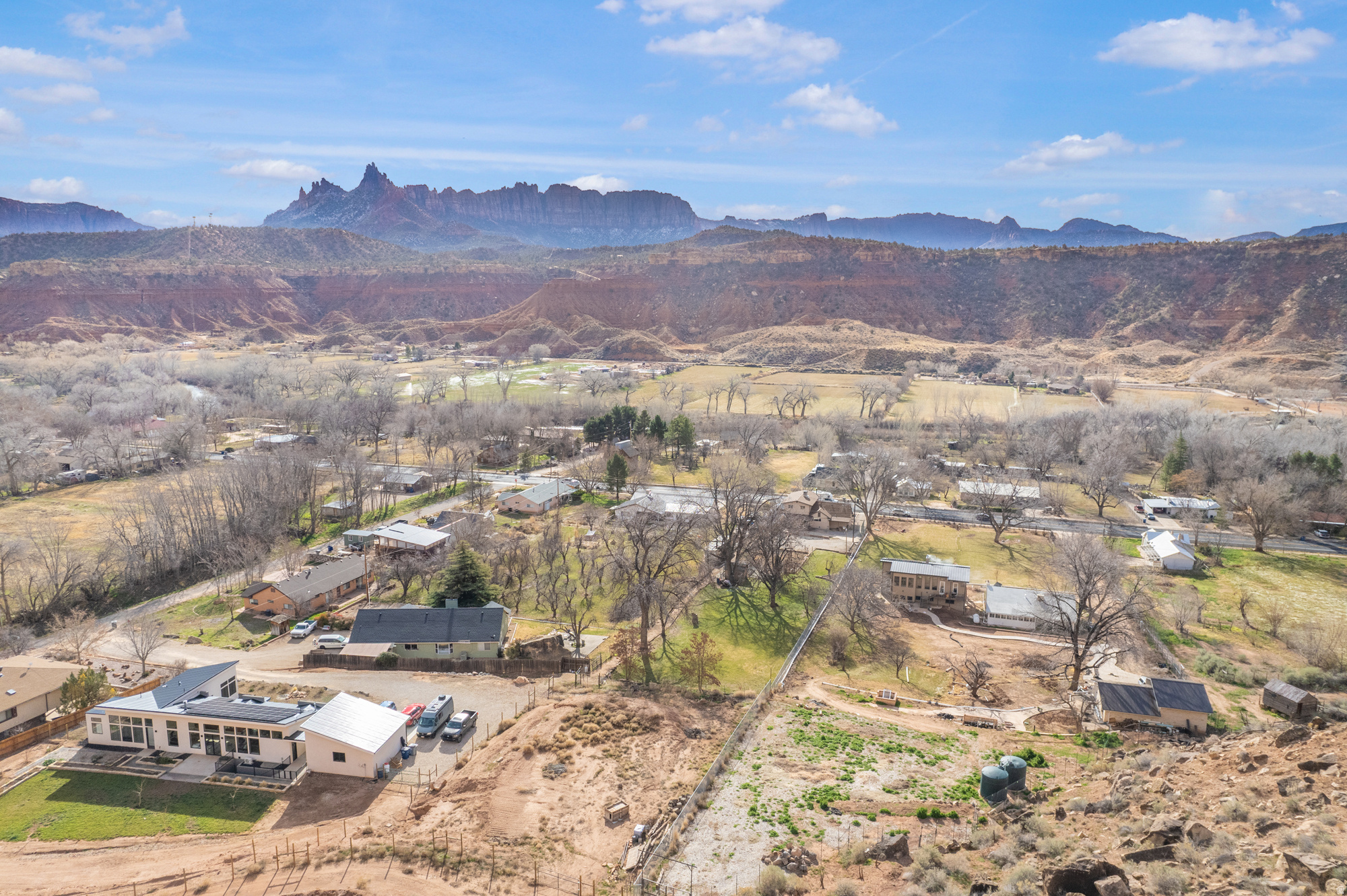 main property photo 88