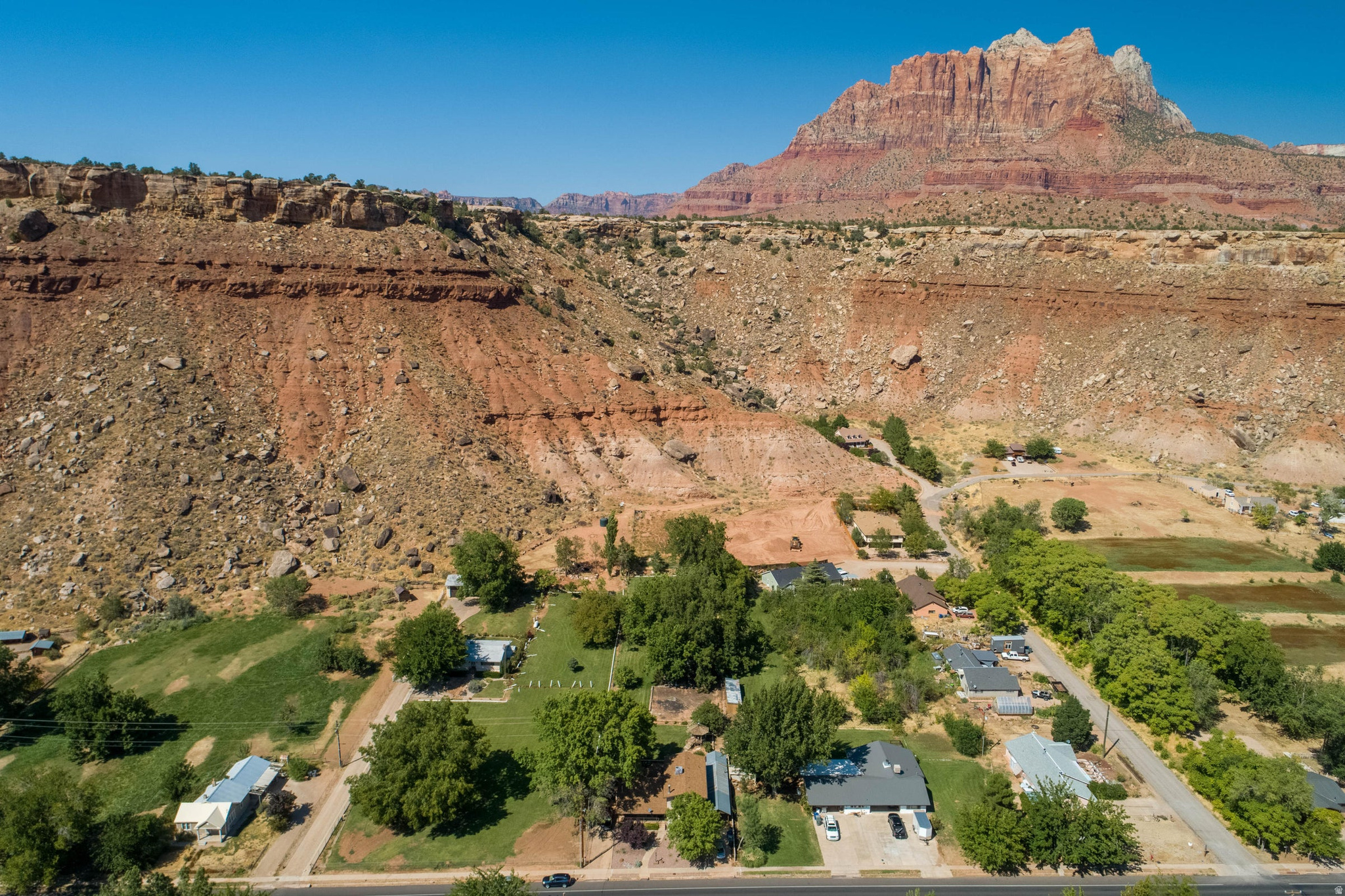 main property photo 90