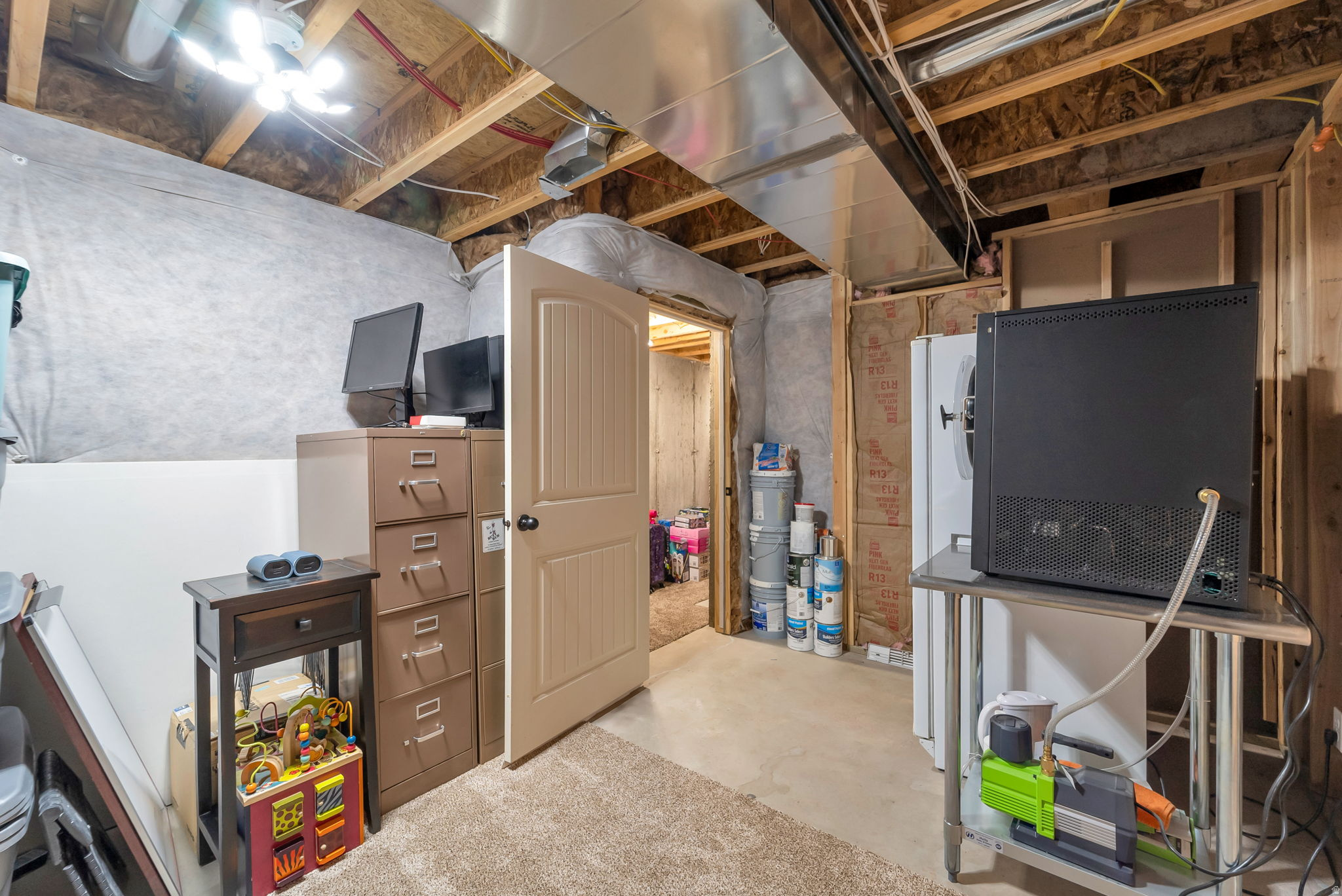main property photo 45