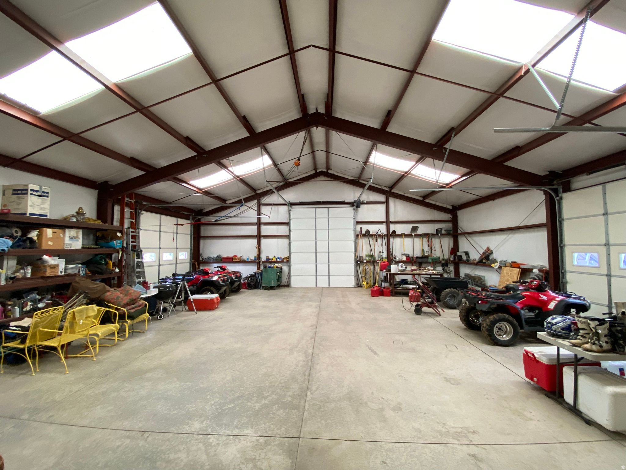 main property photo 13