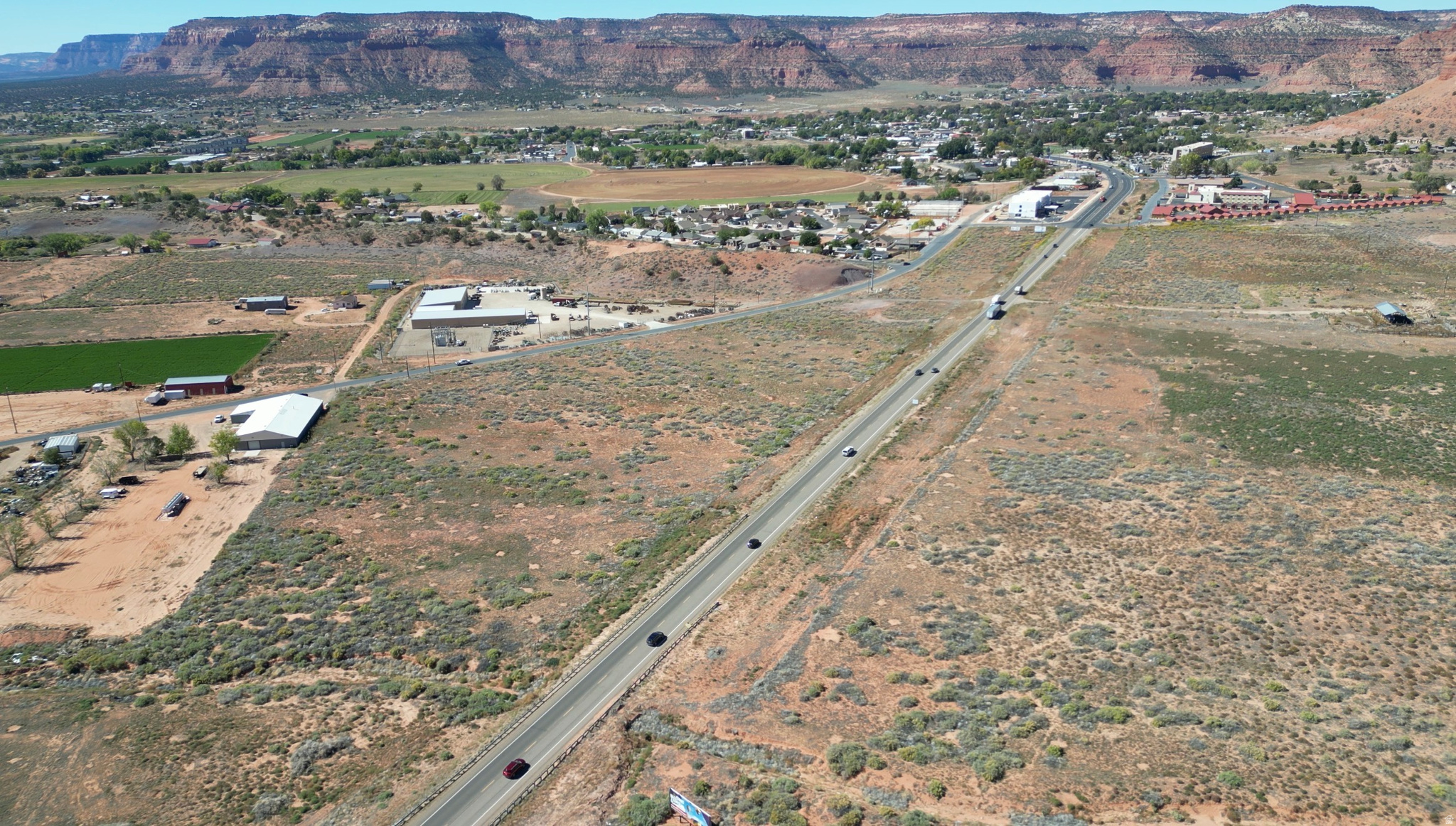 main property photo 3