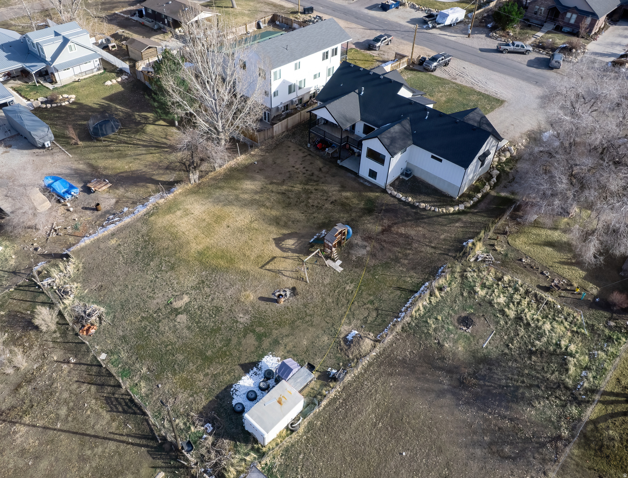 main property photo 47