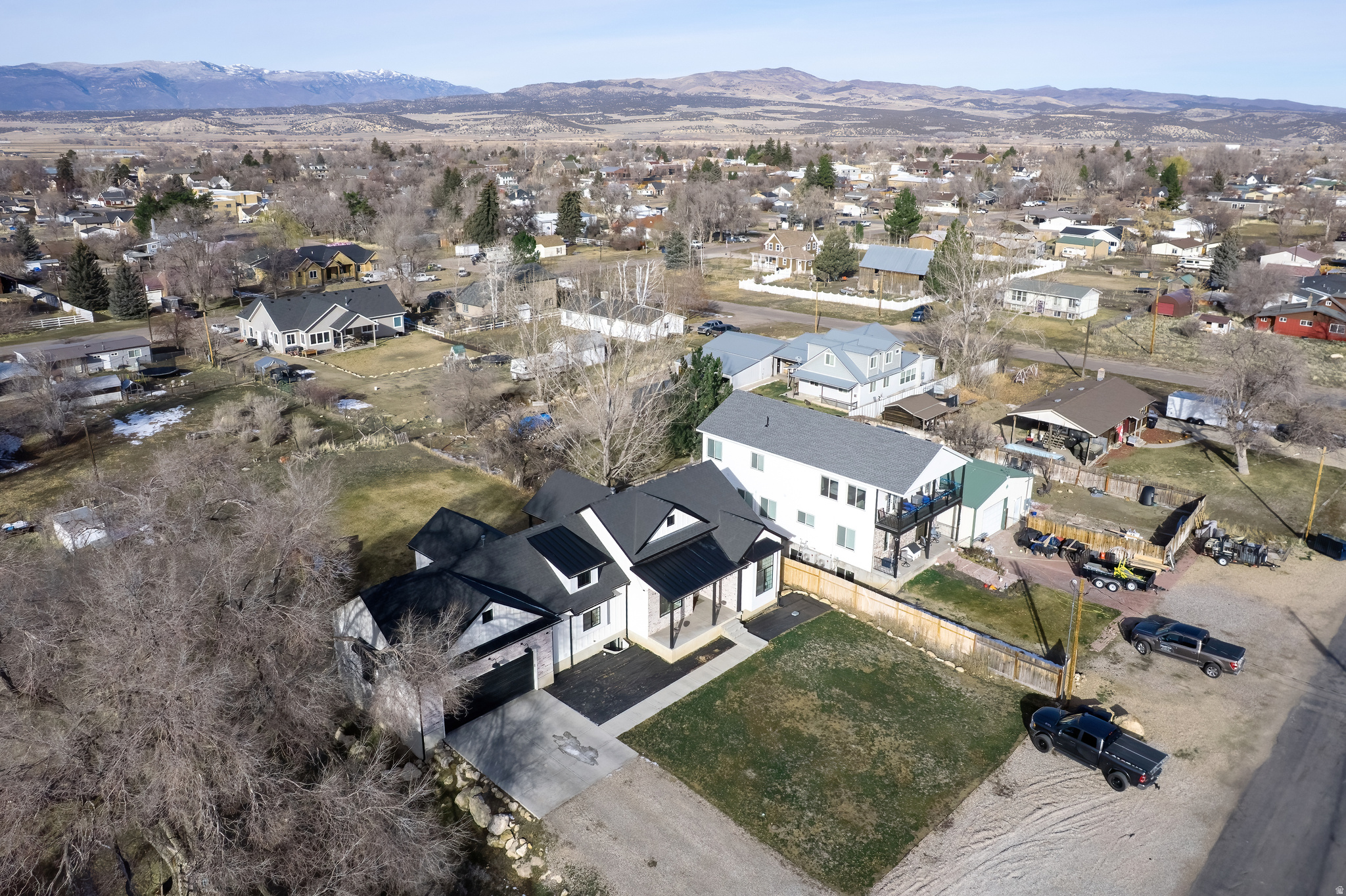 main property photo 52