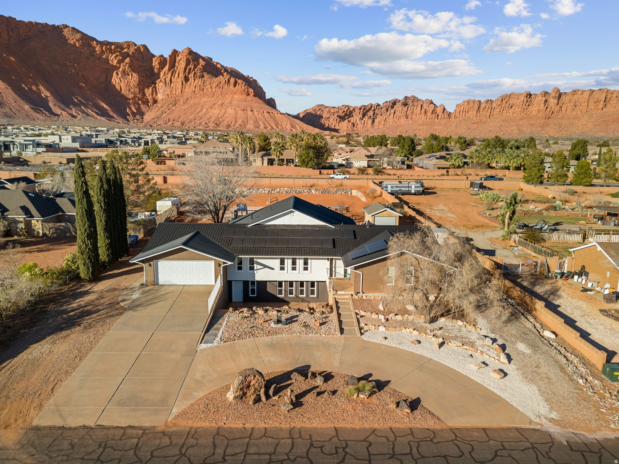 main property photo 60
