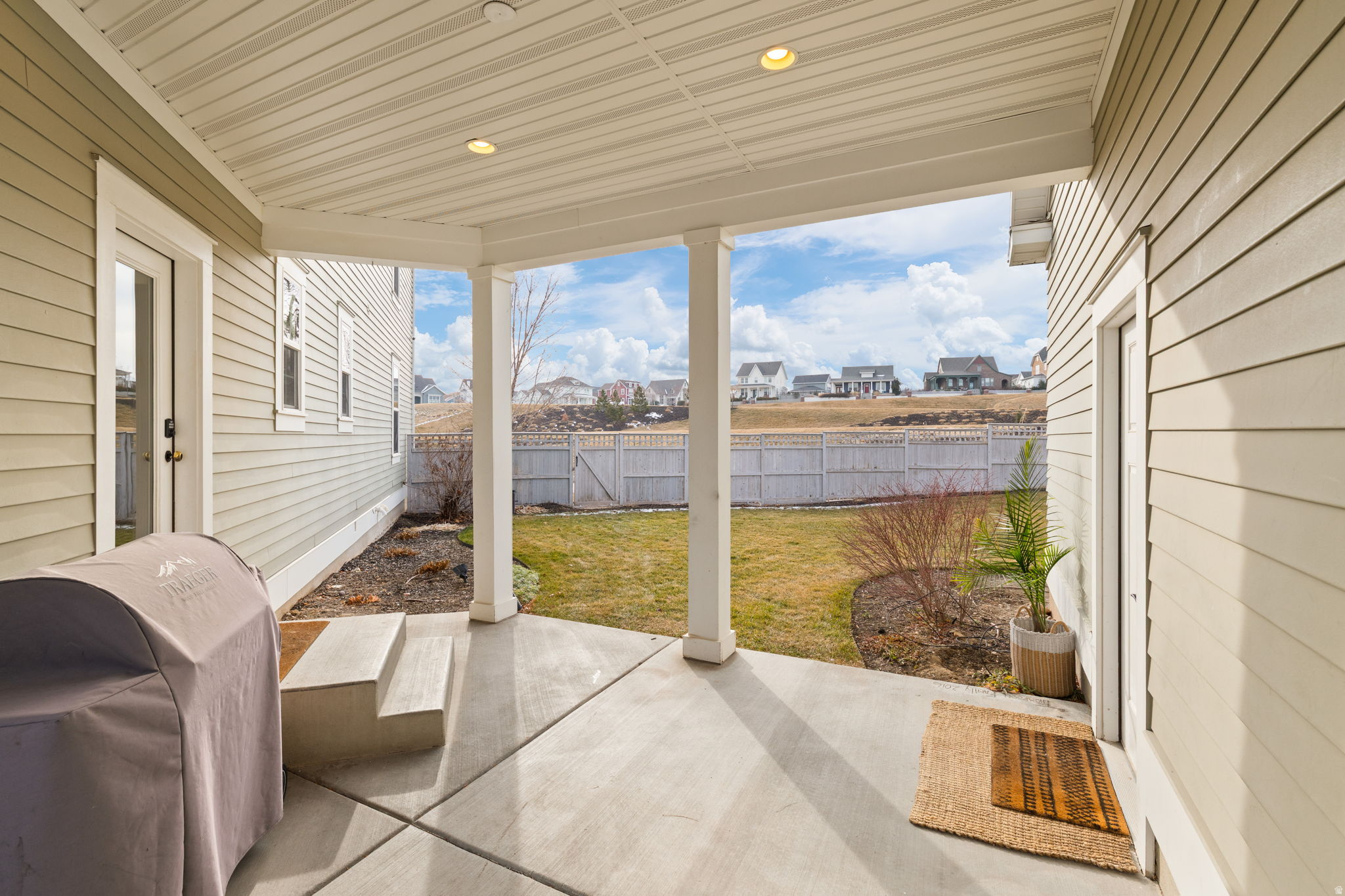 main property photo 57