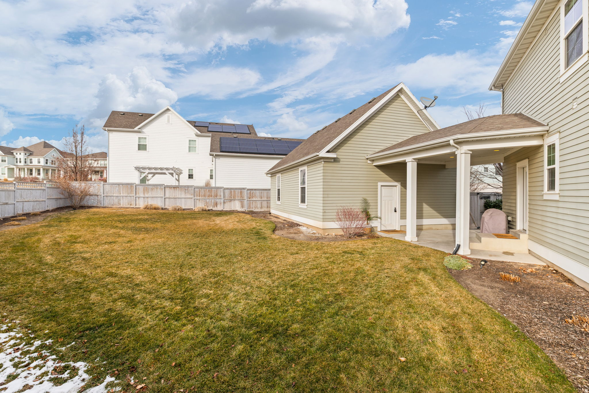 main property photo 58