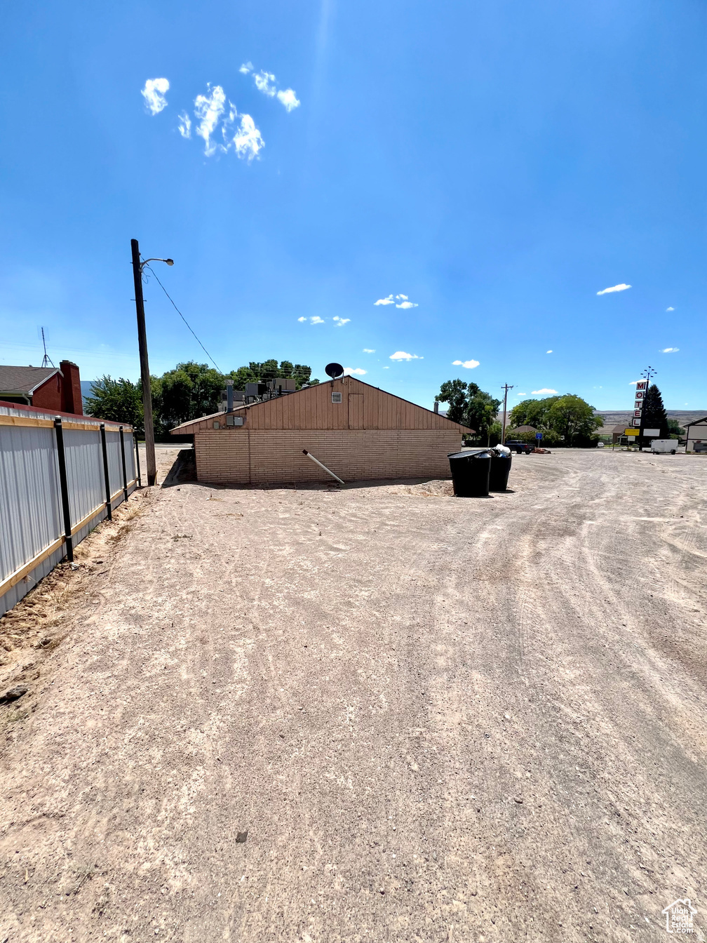 main property photo 5