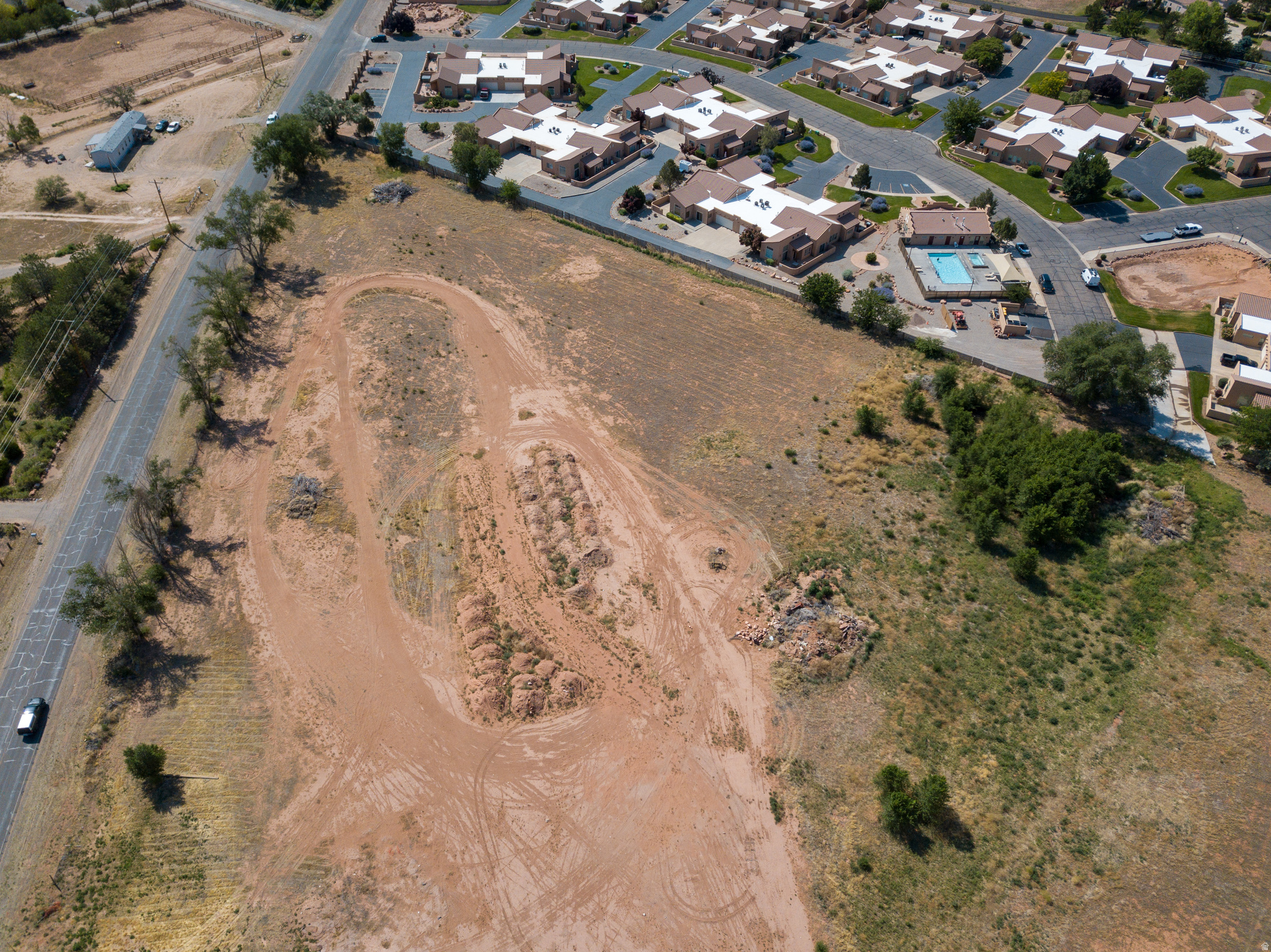 main property photo 15
