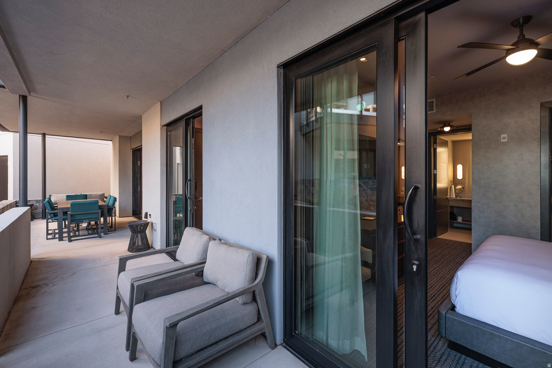 main property photo 18