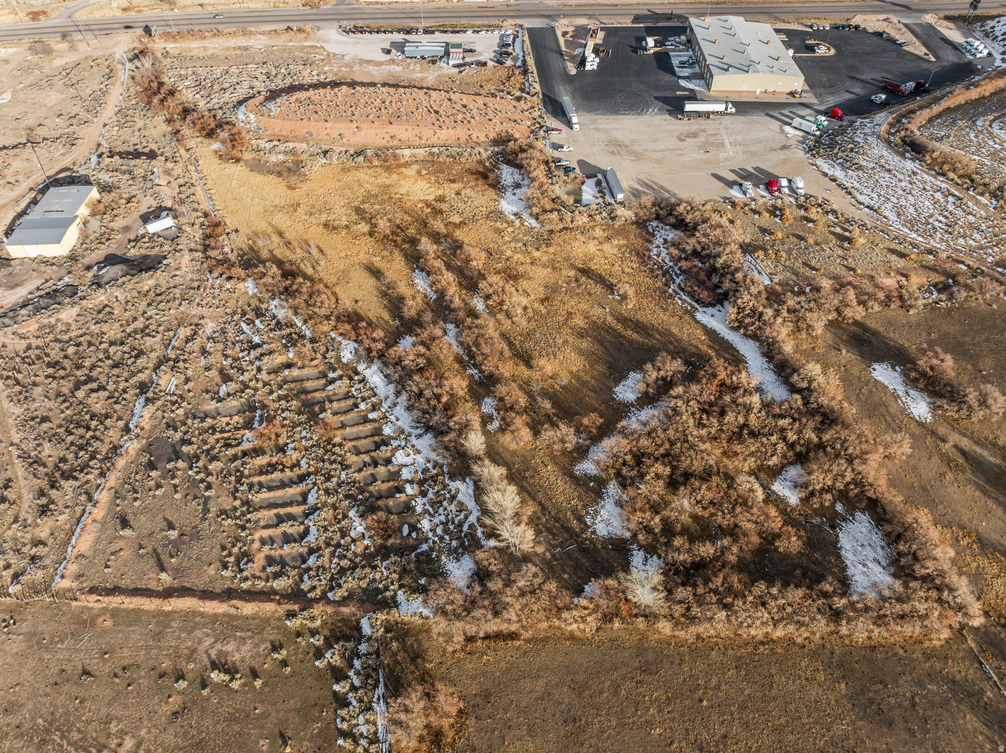 main property photo 13