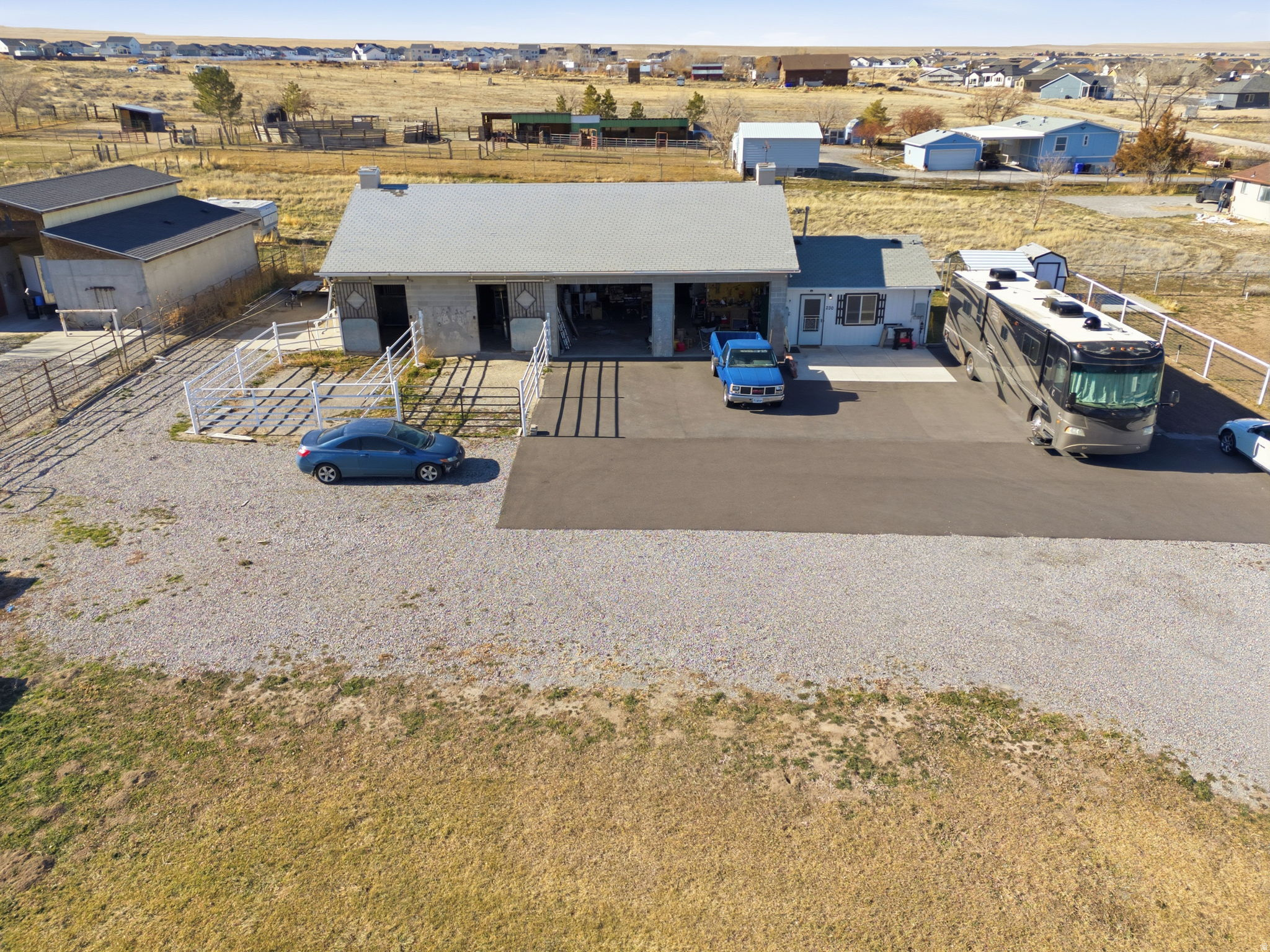 main property photo 3