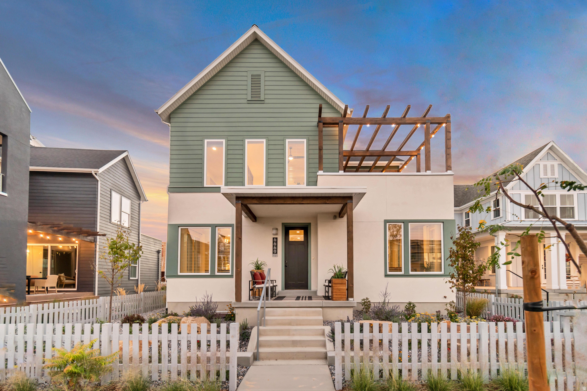 main property photo 19