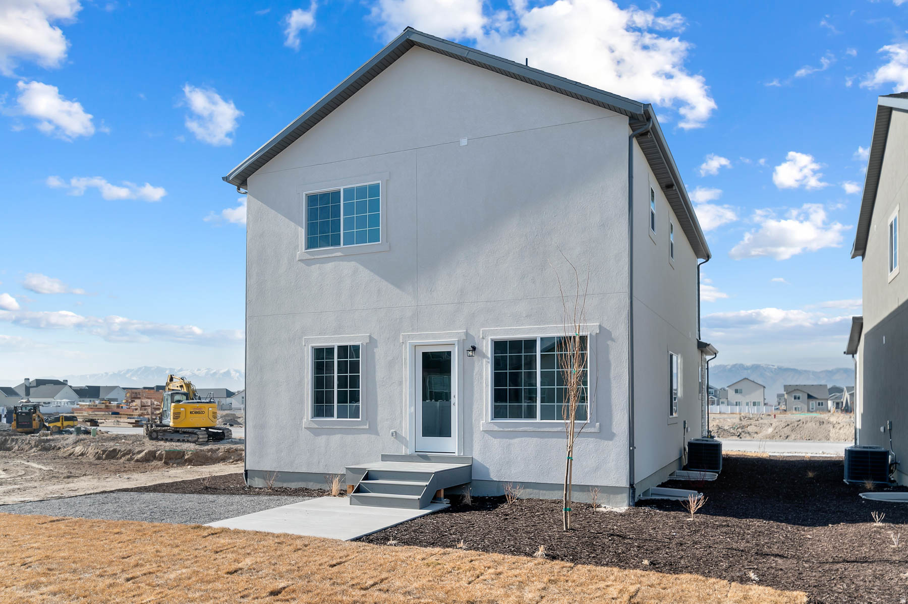main property photo 5