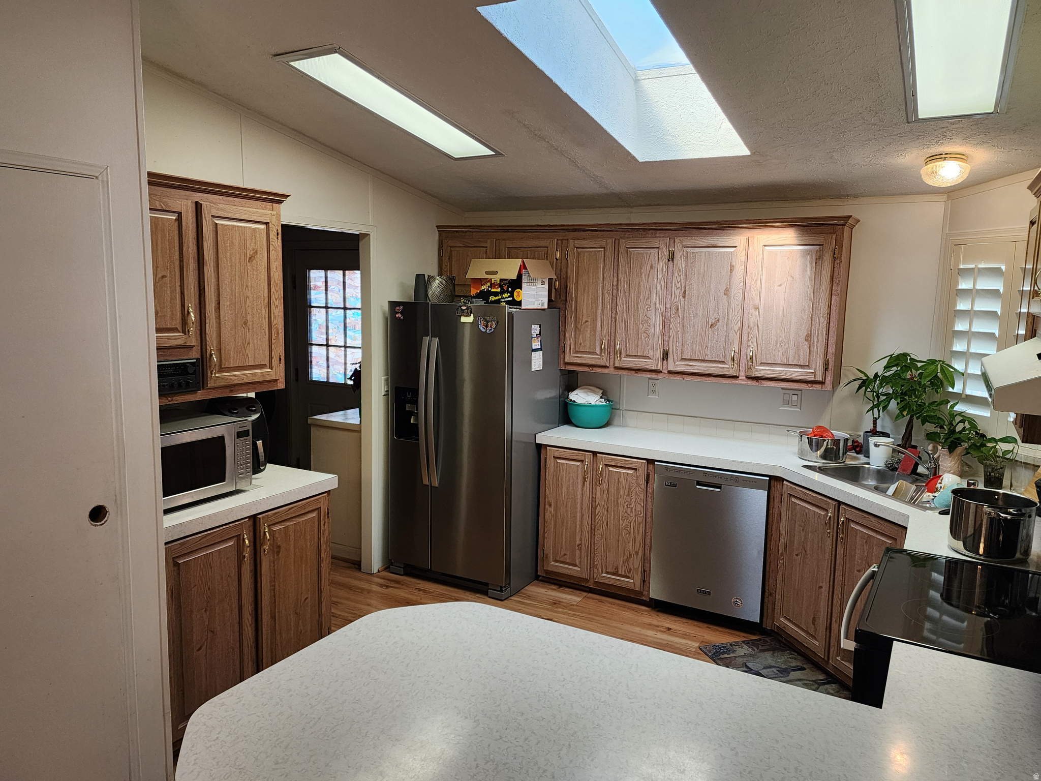 main property photo 19