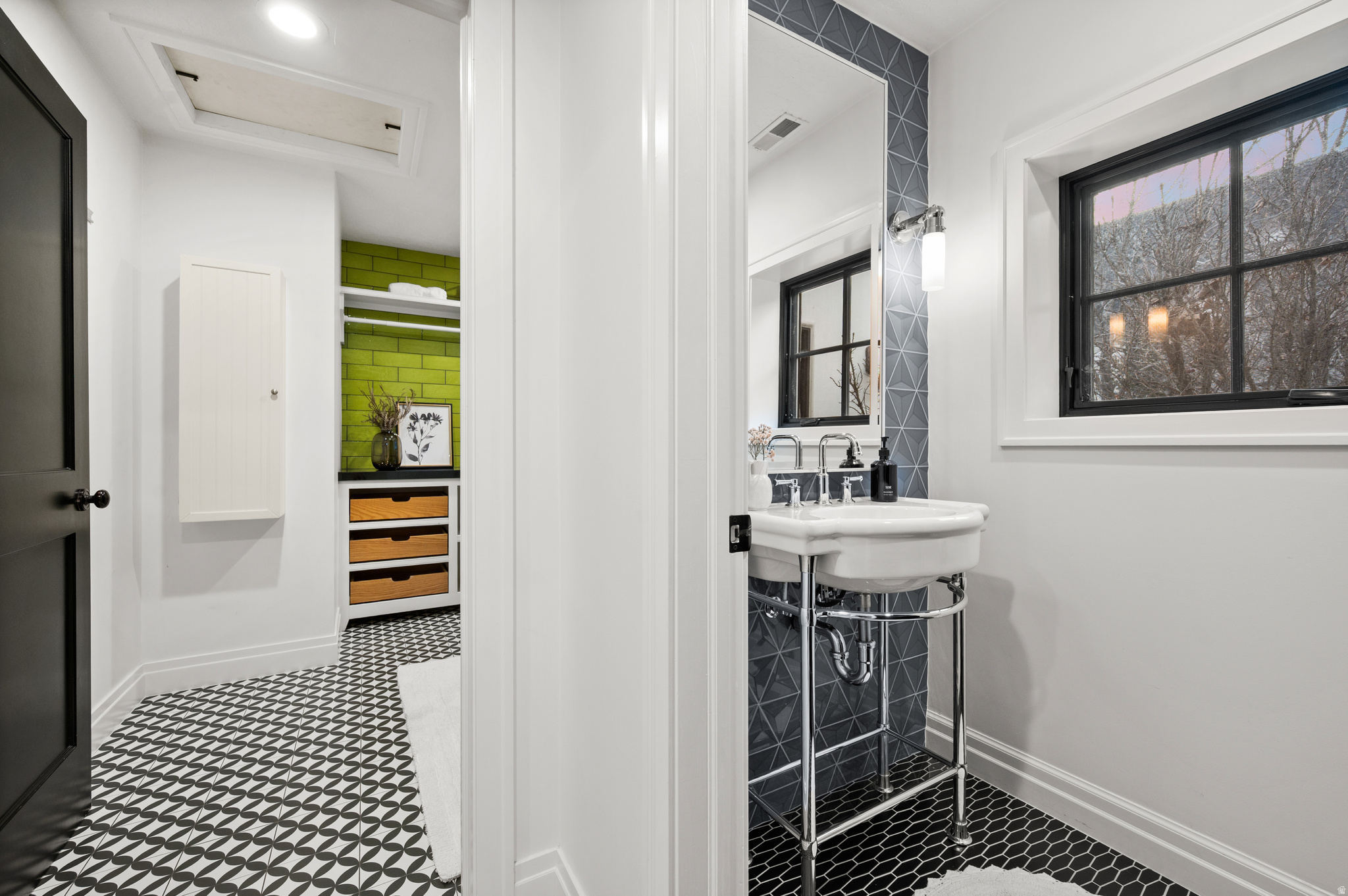 main property photo 68