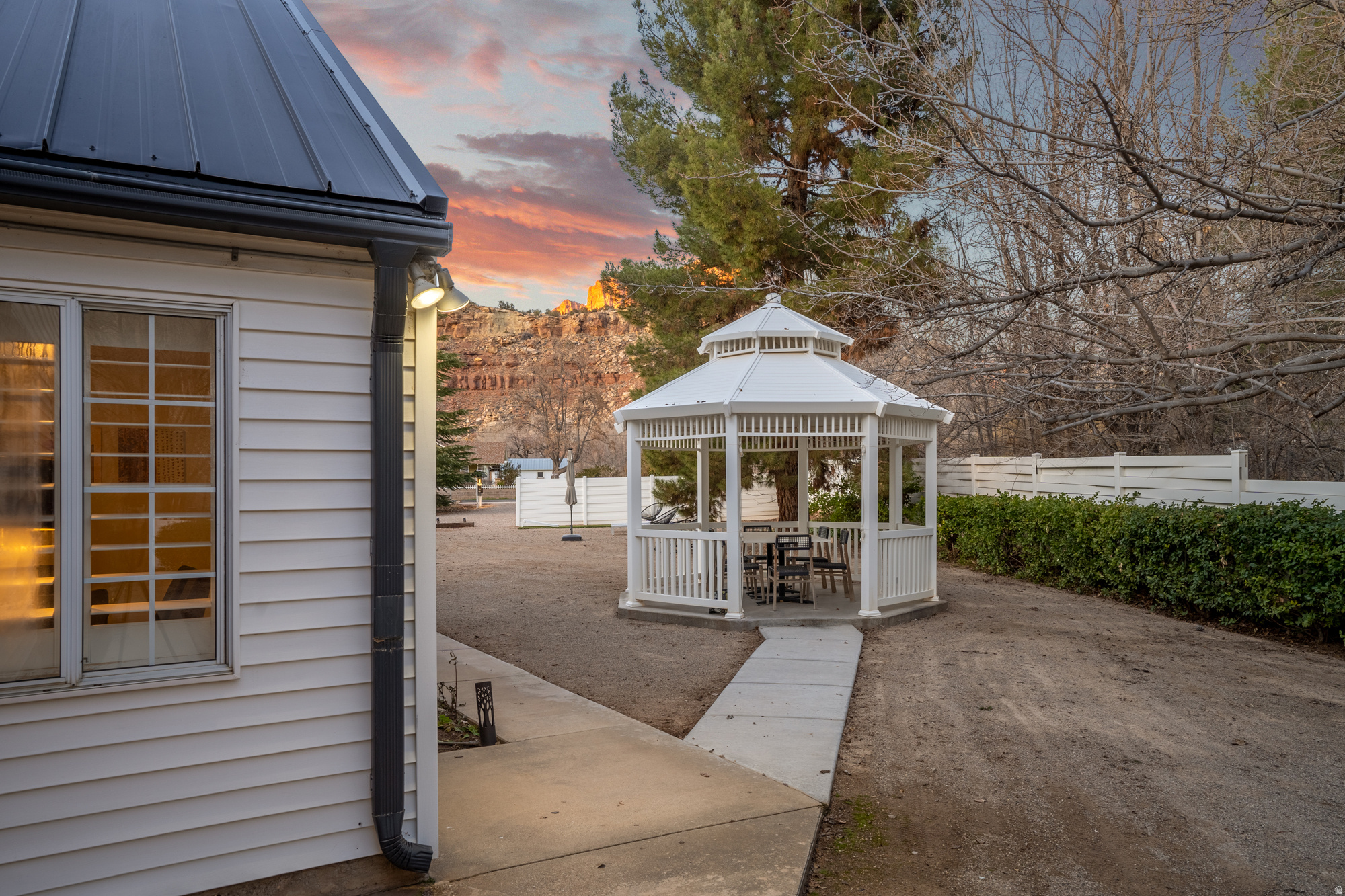 main property photo 61