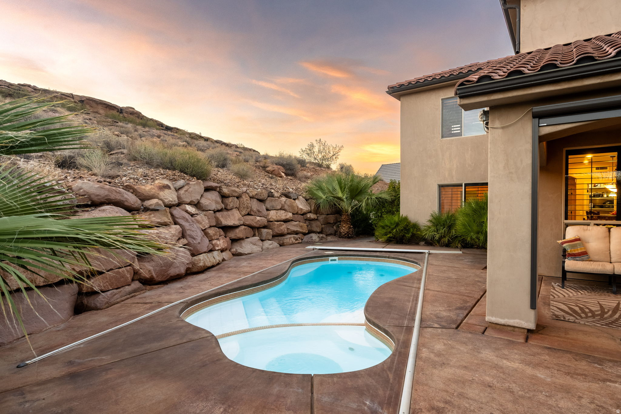 main property photo 47