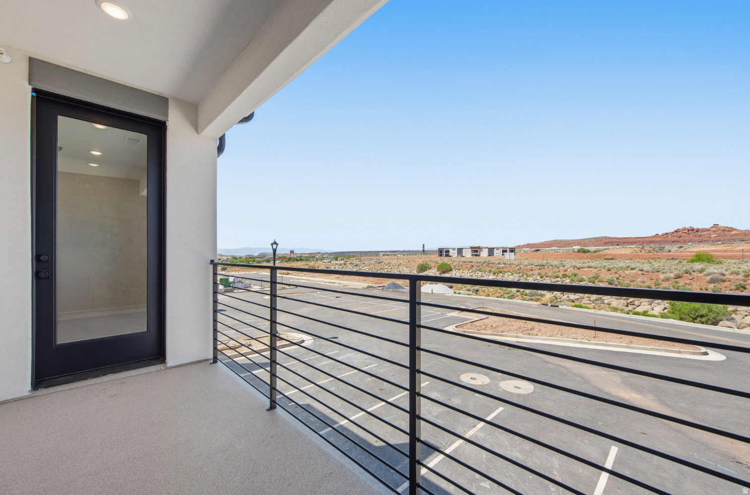main property photo 11