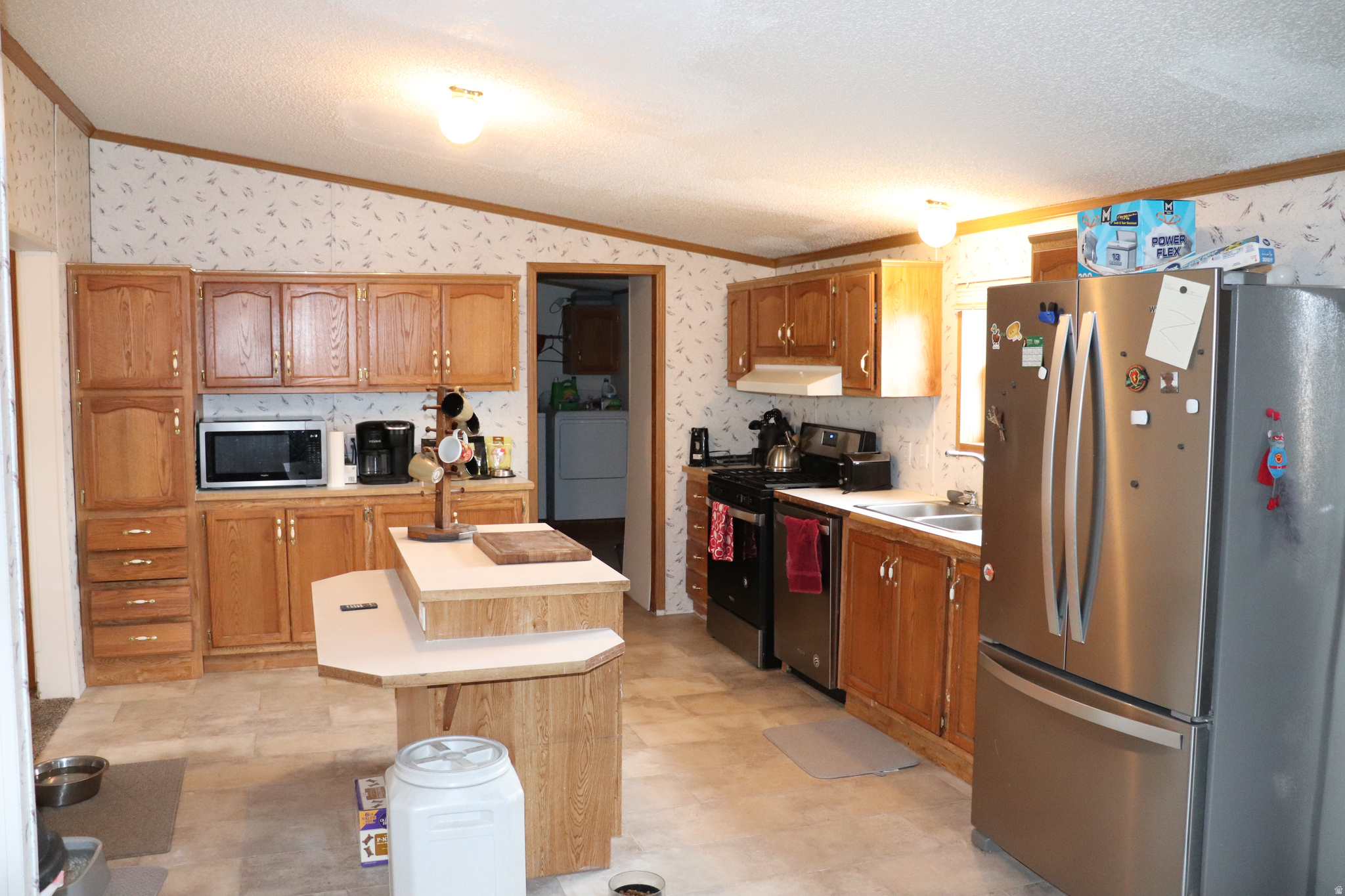 main property photo 18