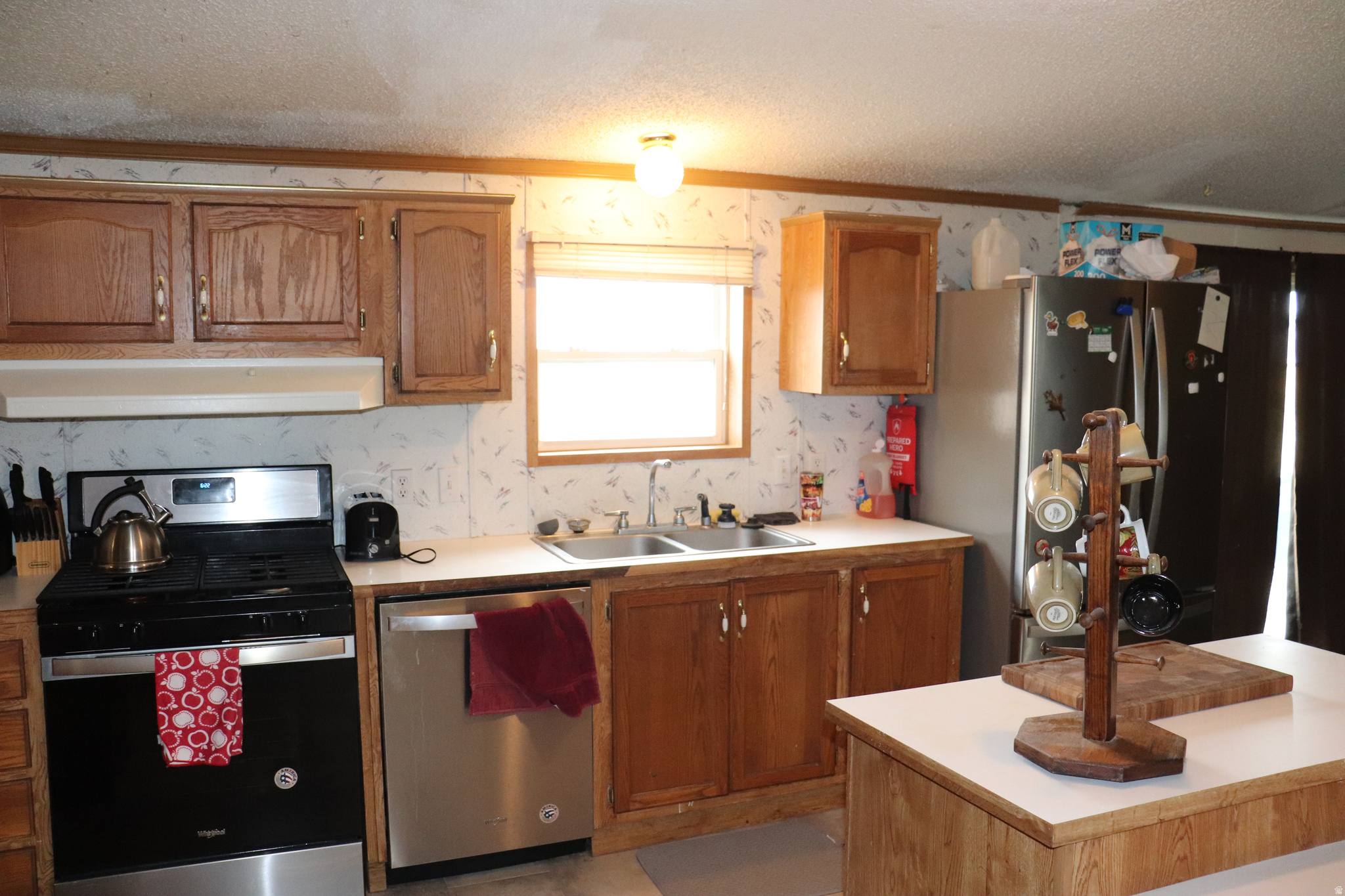 main property photo 19