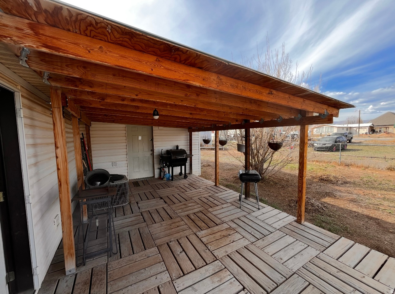 main property photo 35