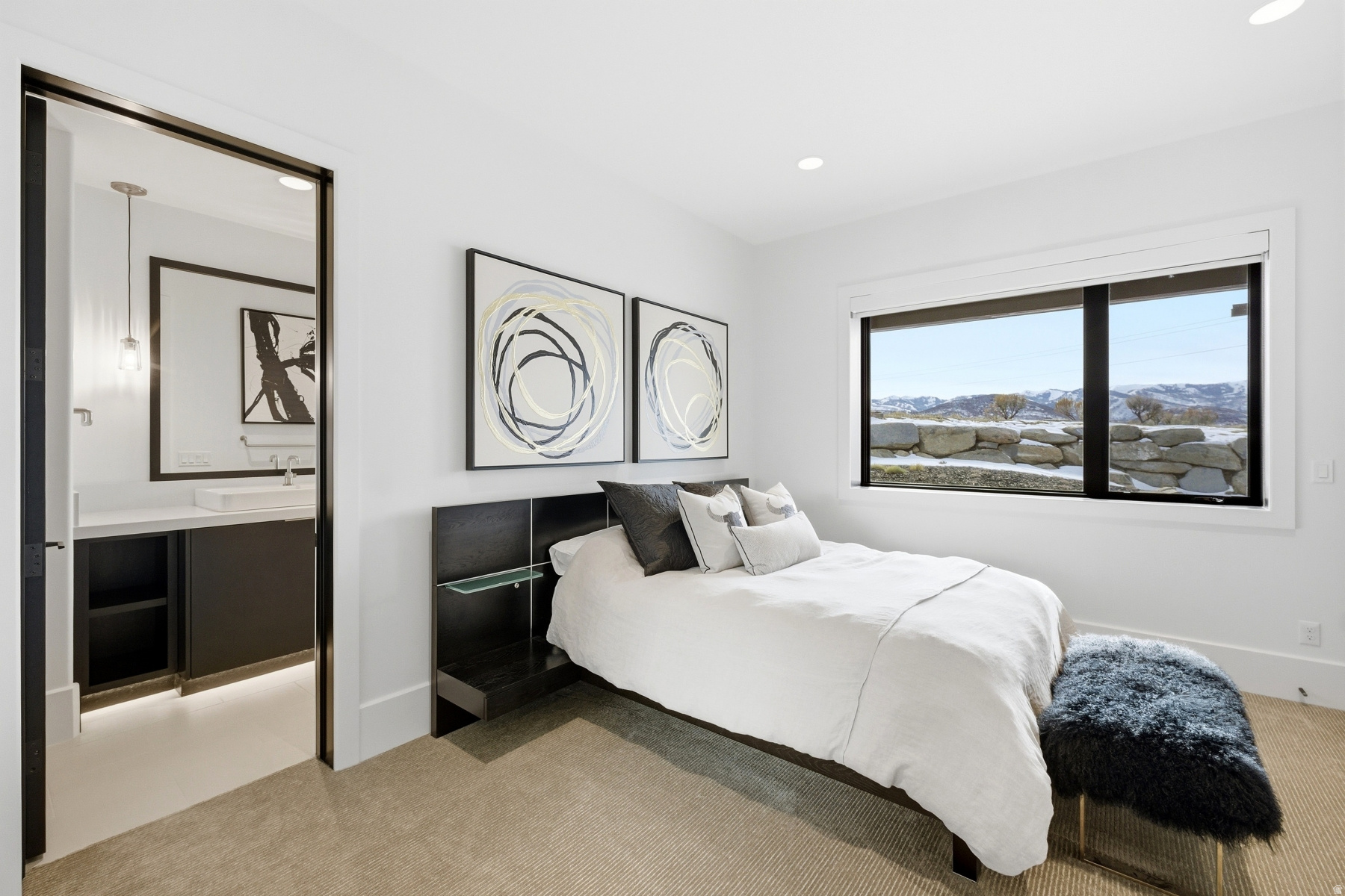 main property photo 75