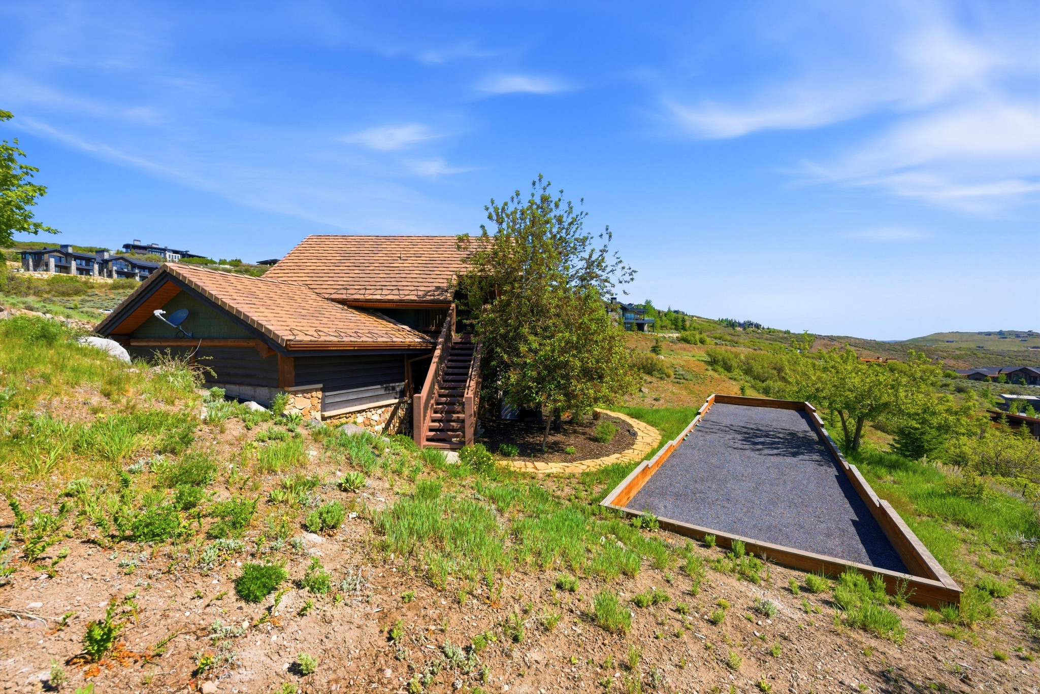 main property photo 19