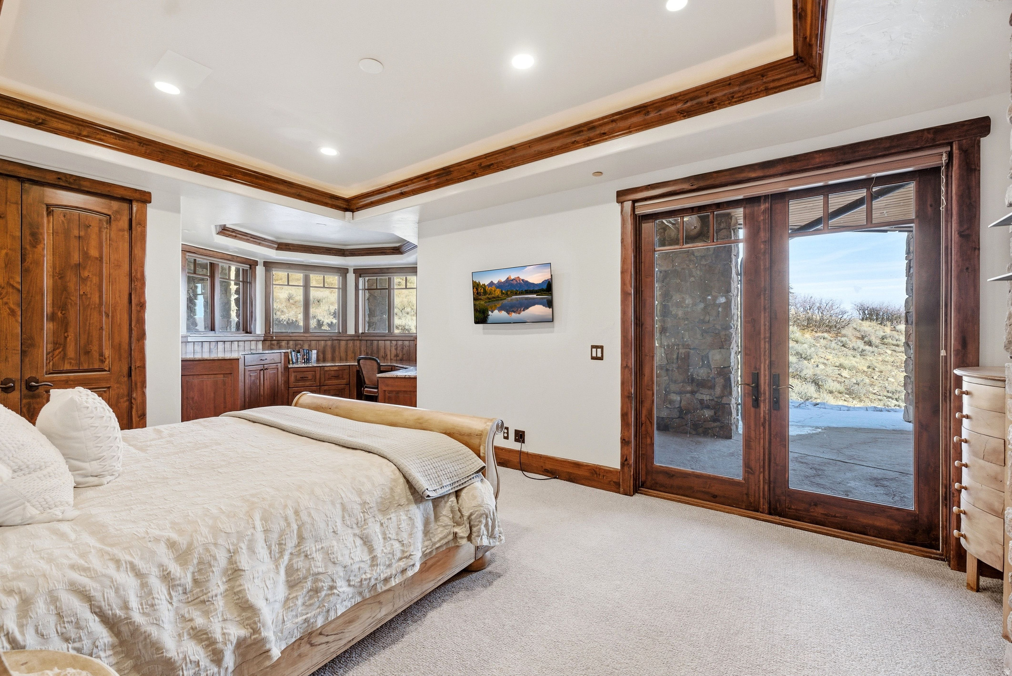 main property photo 73