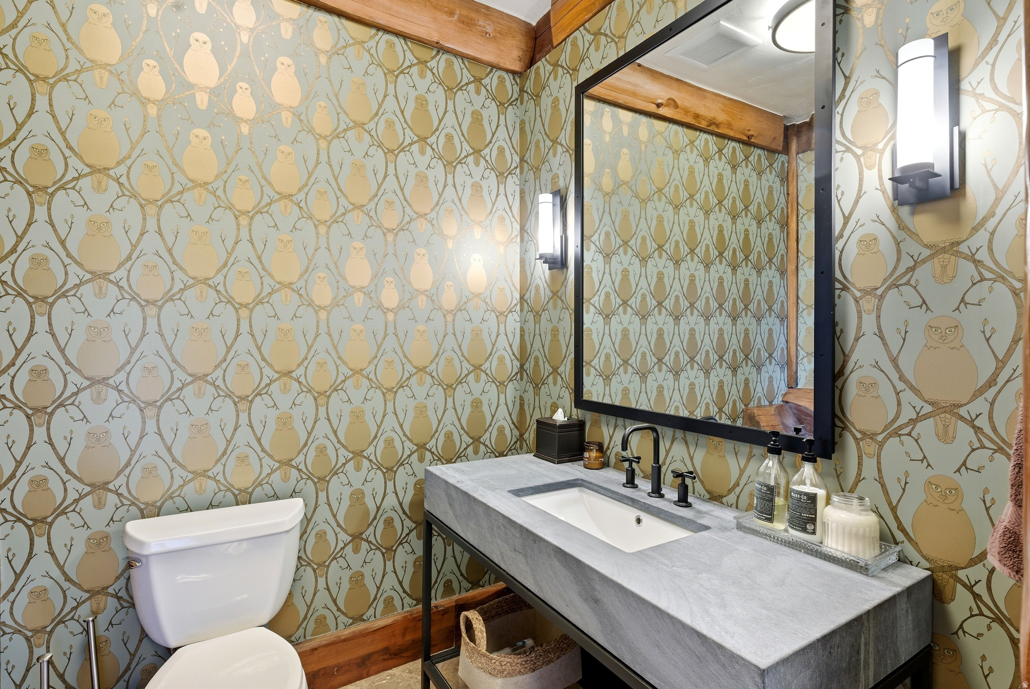 main property photo 78