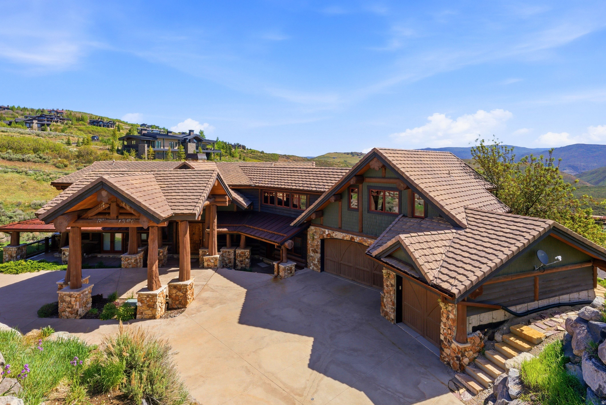 main property photo 85