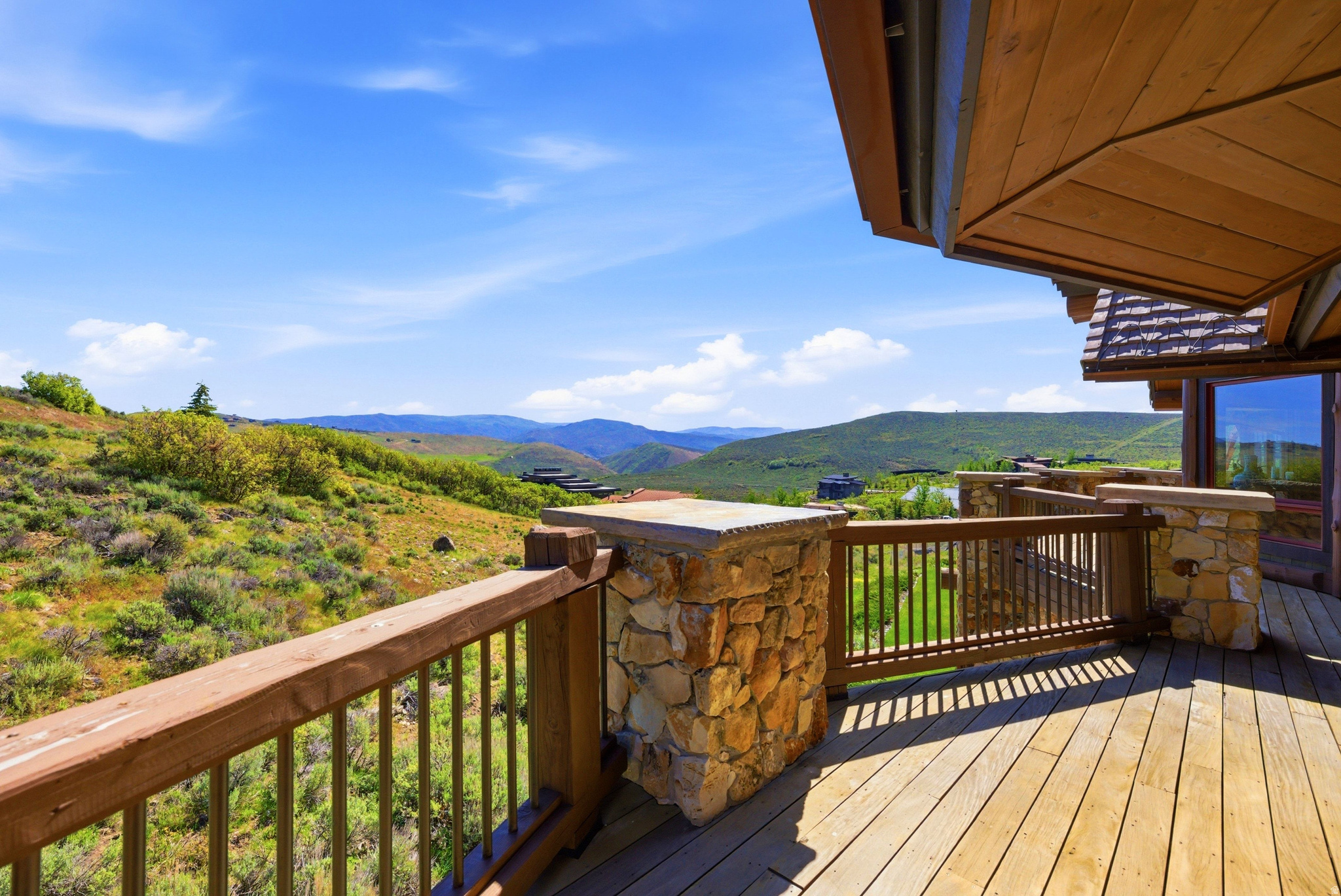 main property photo 88