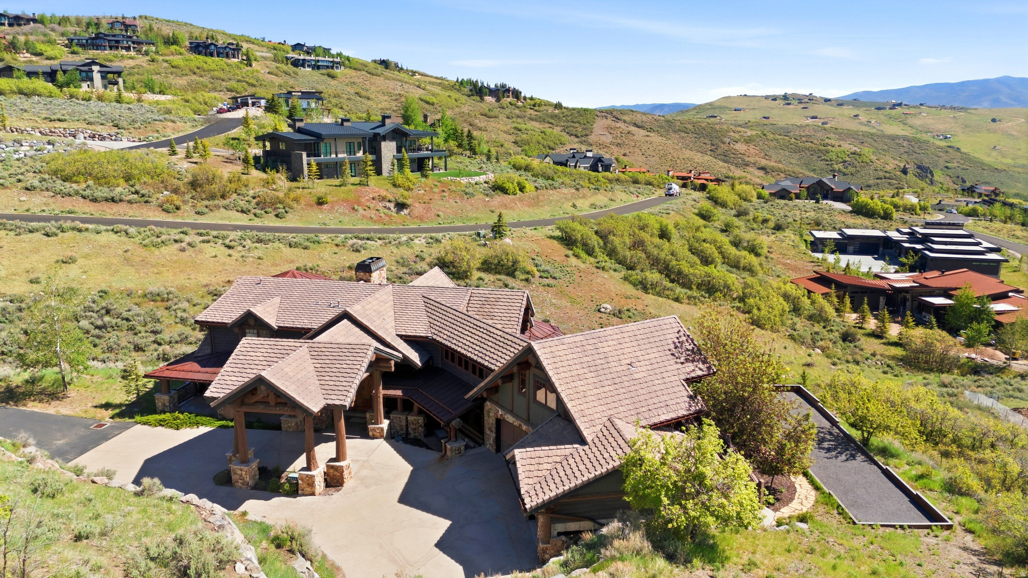 main property photo 90