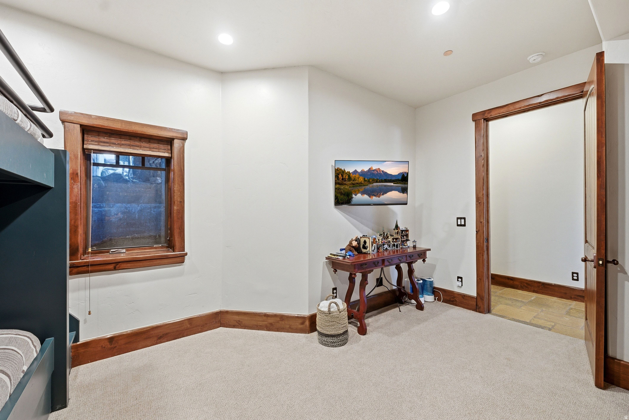 main property photo 95