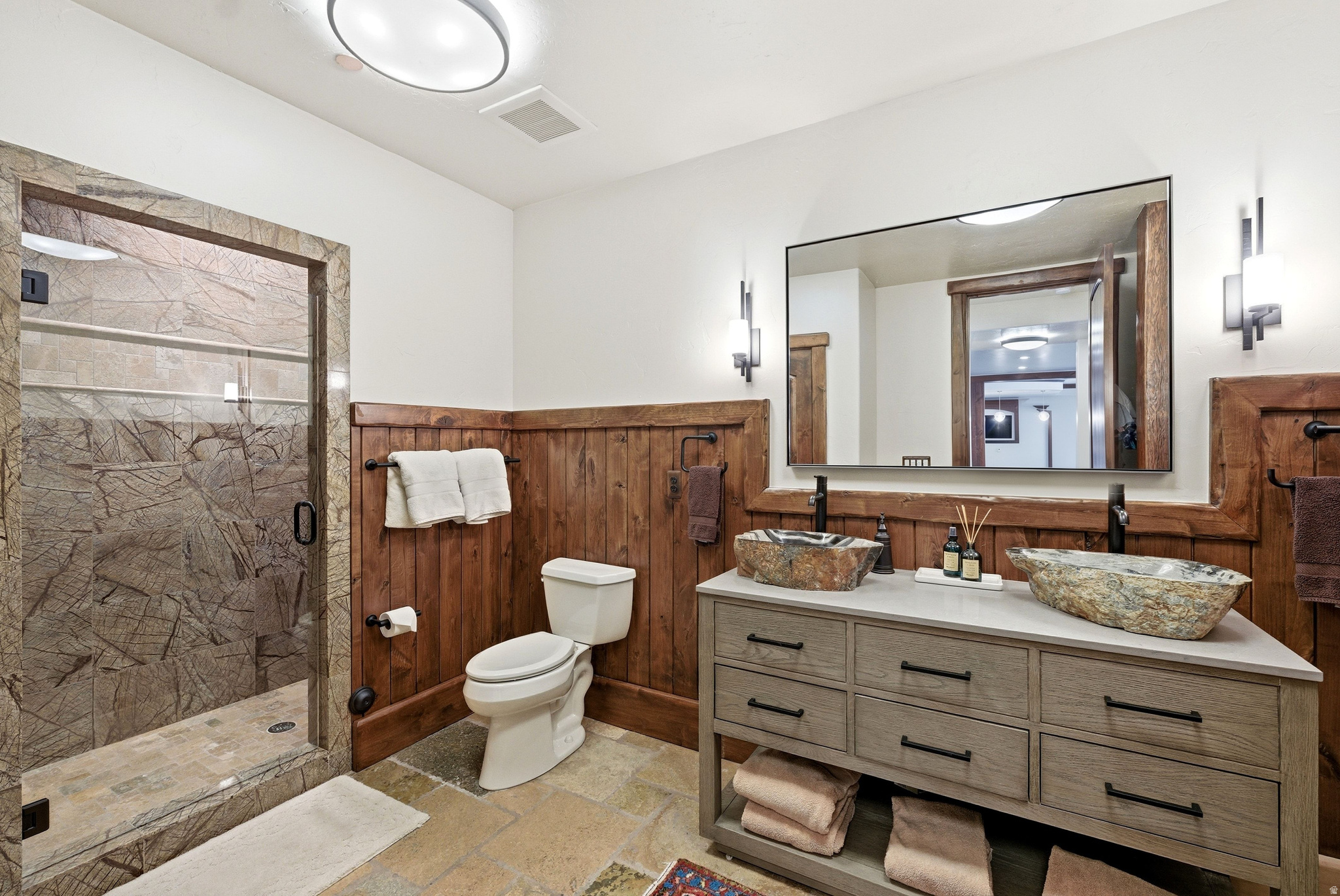 main property photo 96