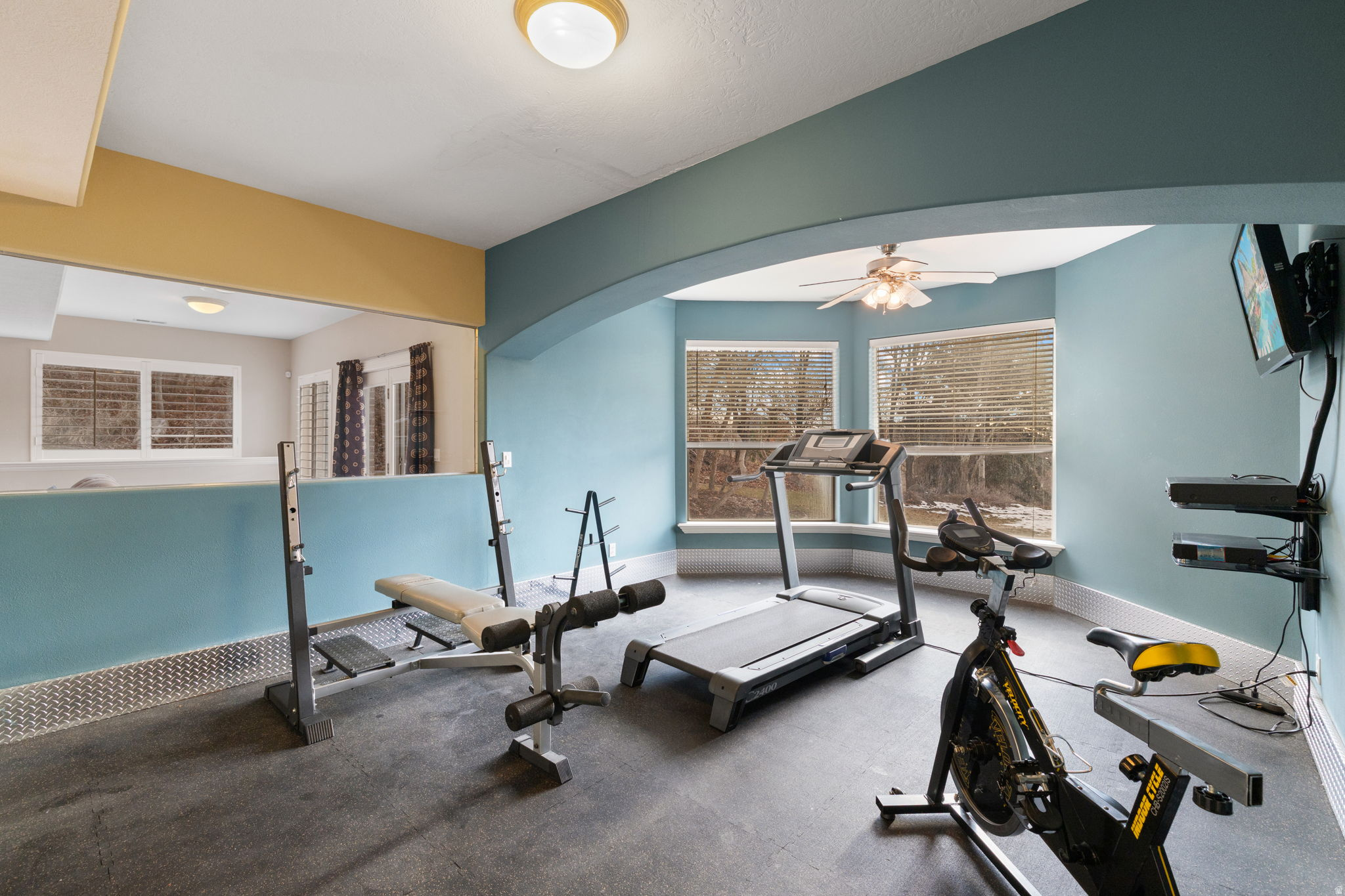 main property photo 47