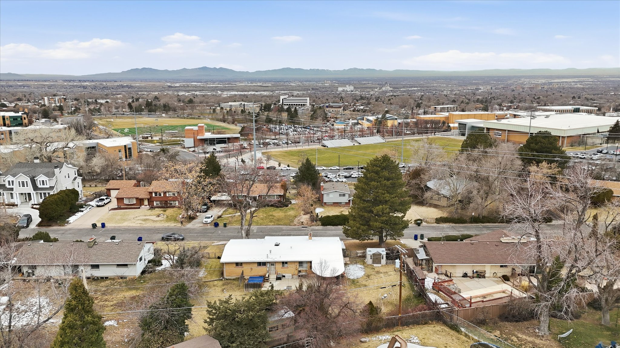 main property photo 29