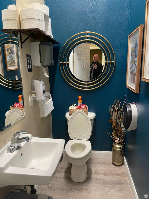 main property photo 25