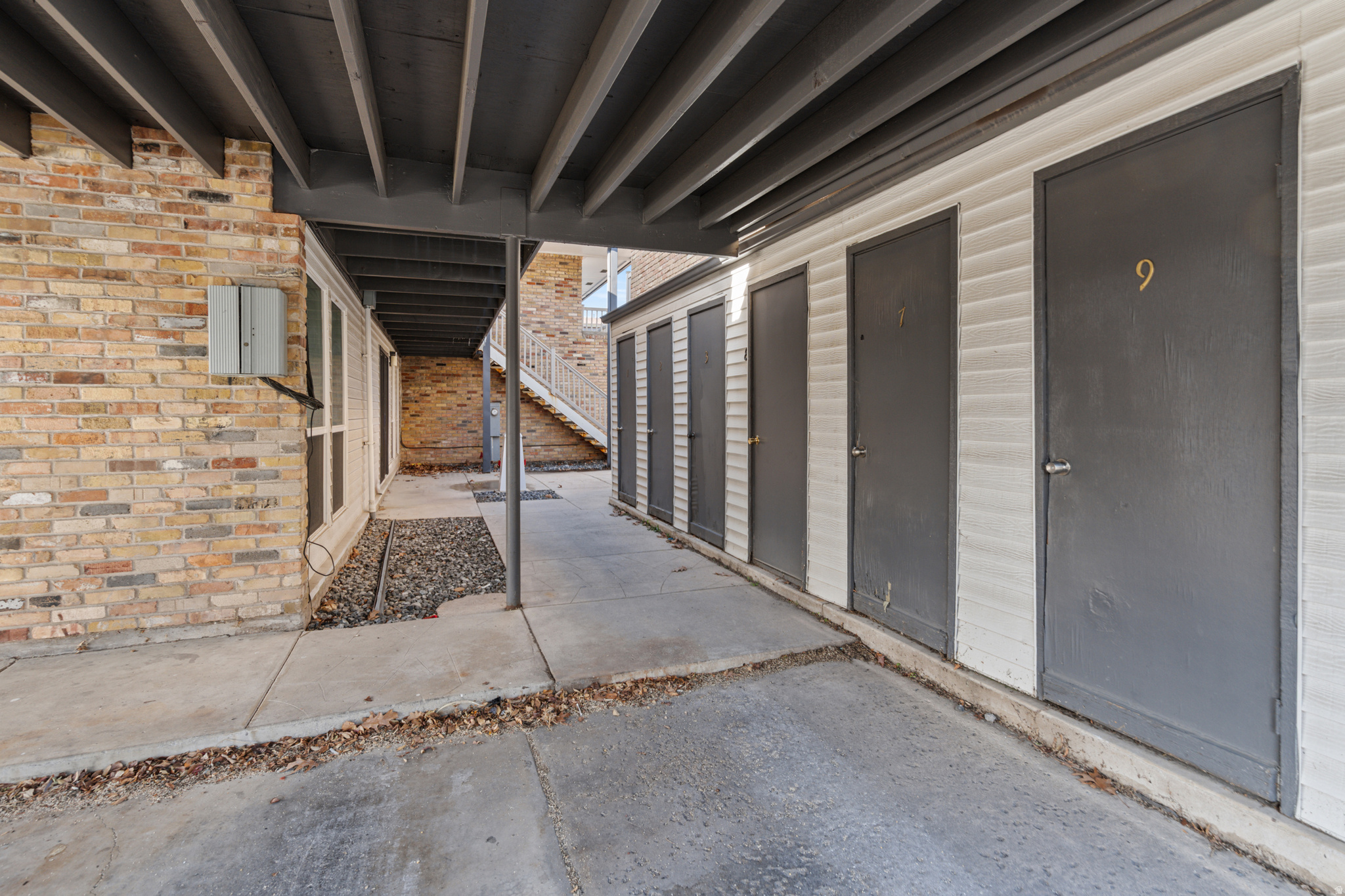 main property photo 51