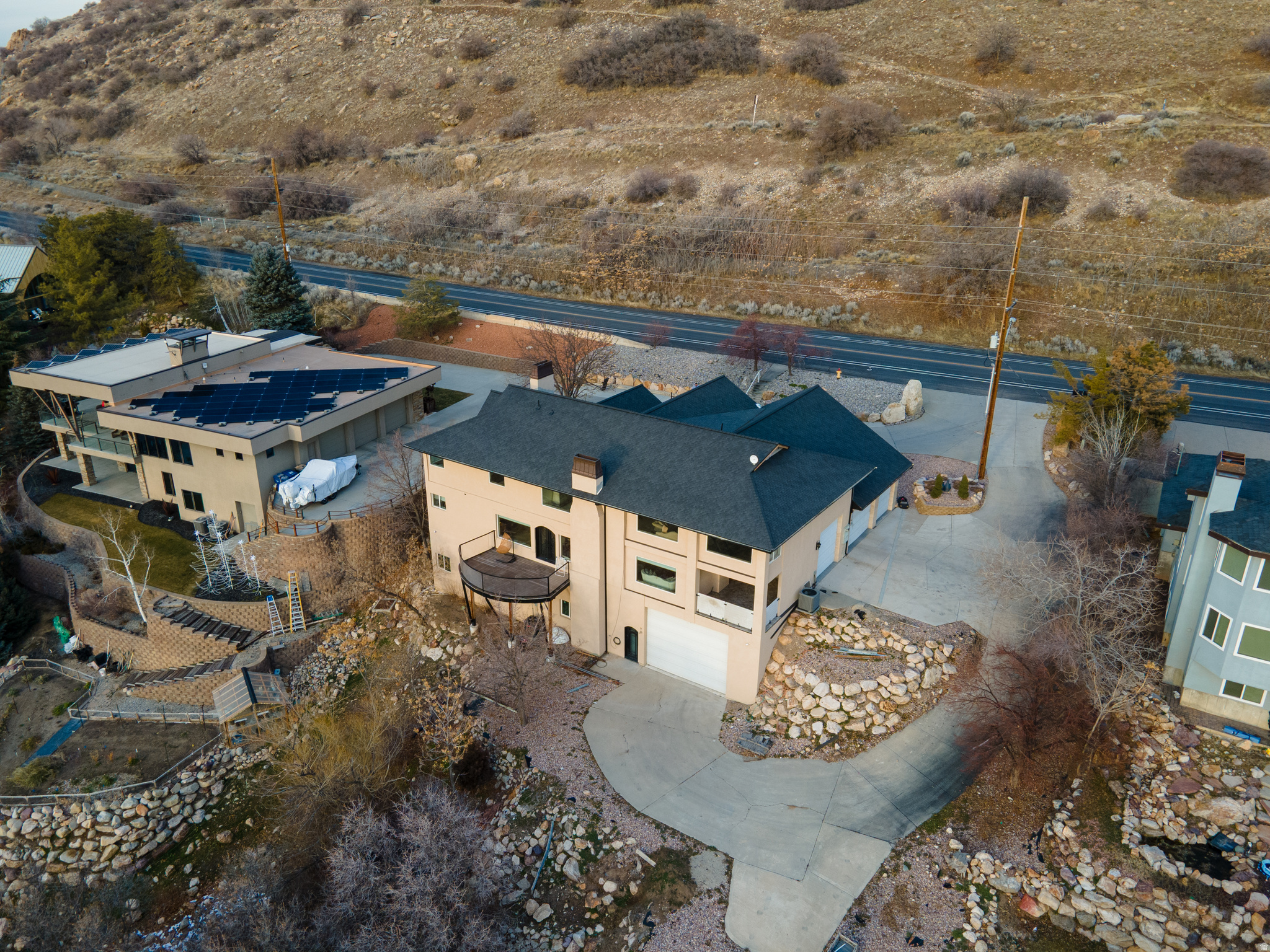 main property photo 50