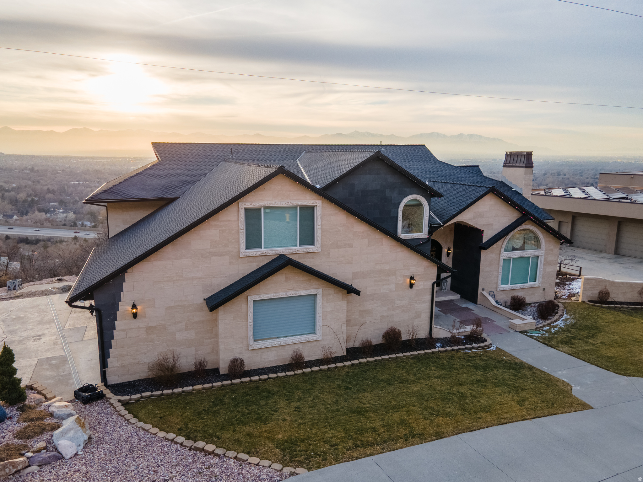 main property photo 51