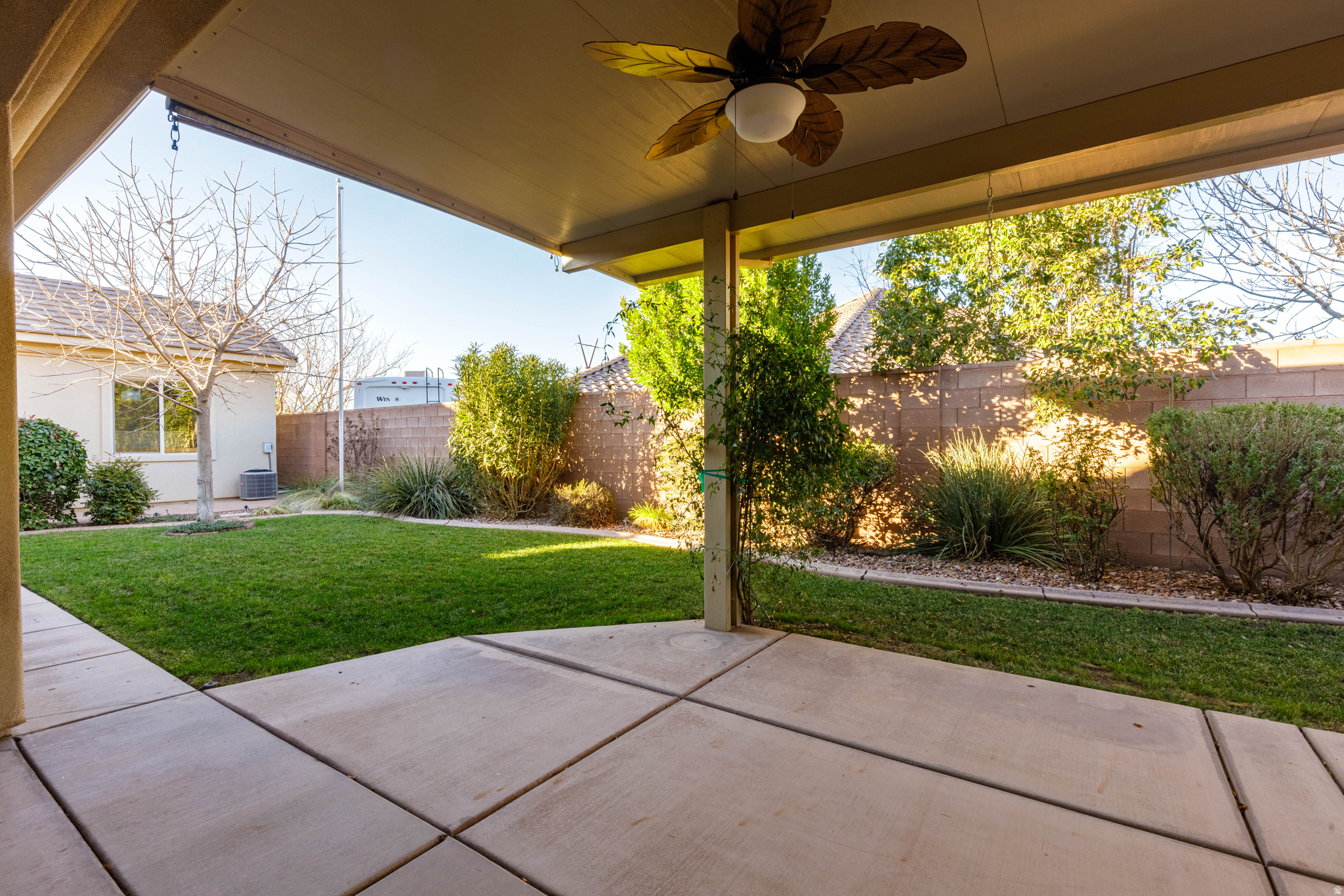main property photo 30
