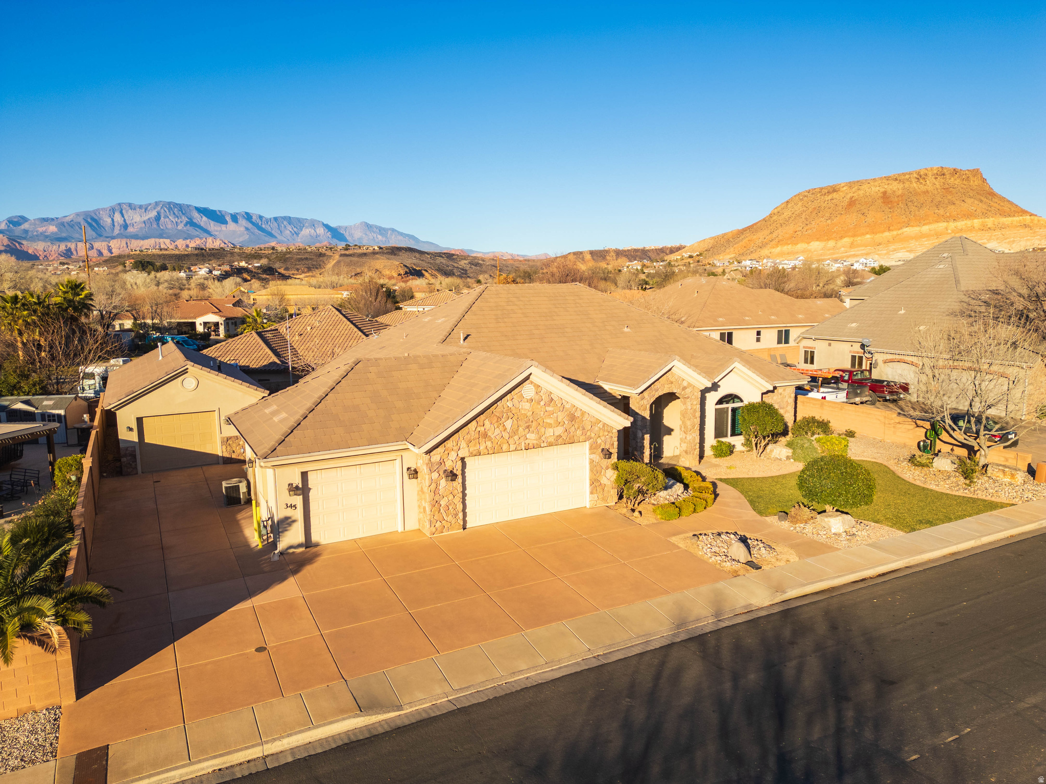 main property photo 42
